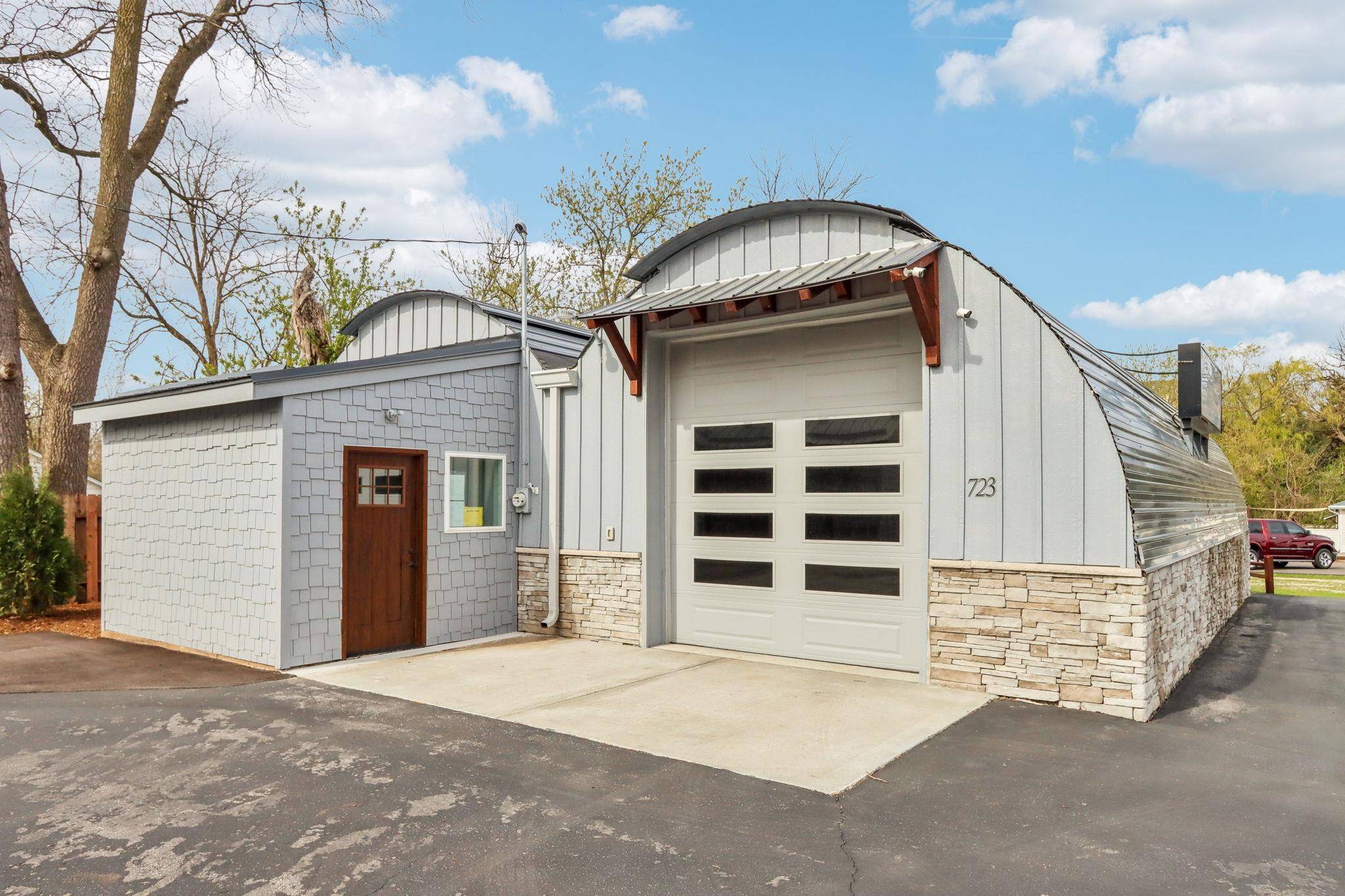 Watertown, WI 53094,723 W Main Street
