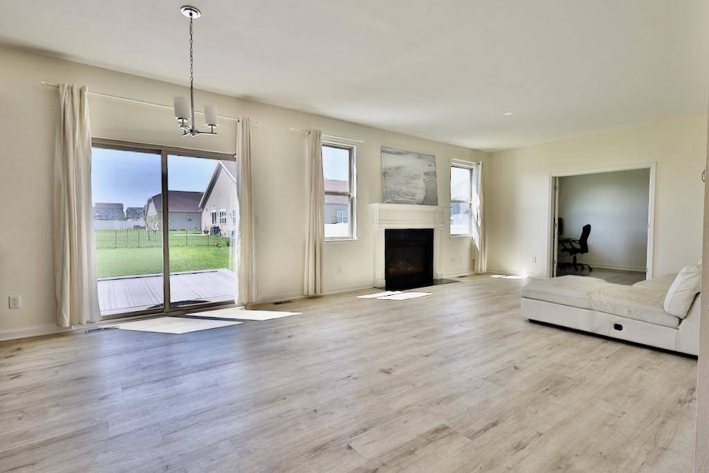 Sun Prairie, WI 53590,2893 Hazelnut Trail
