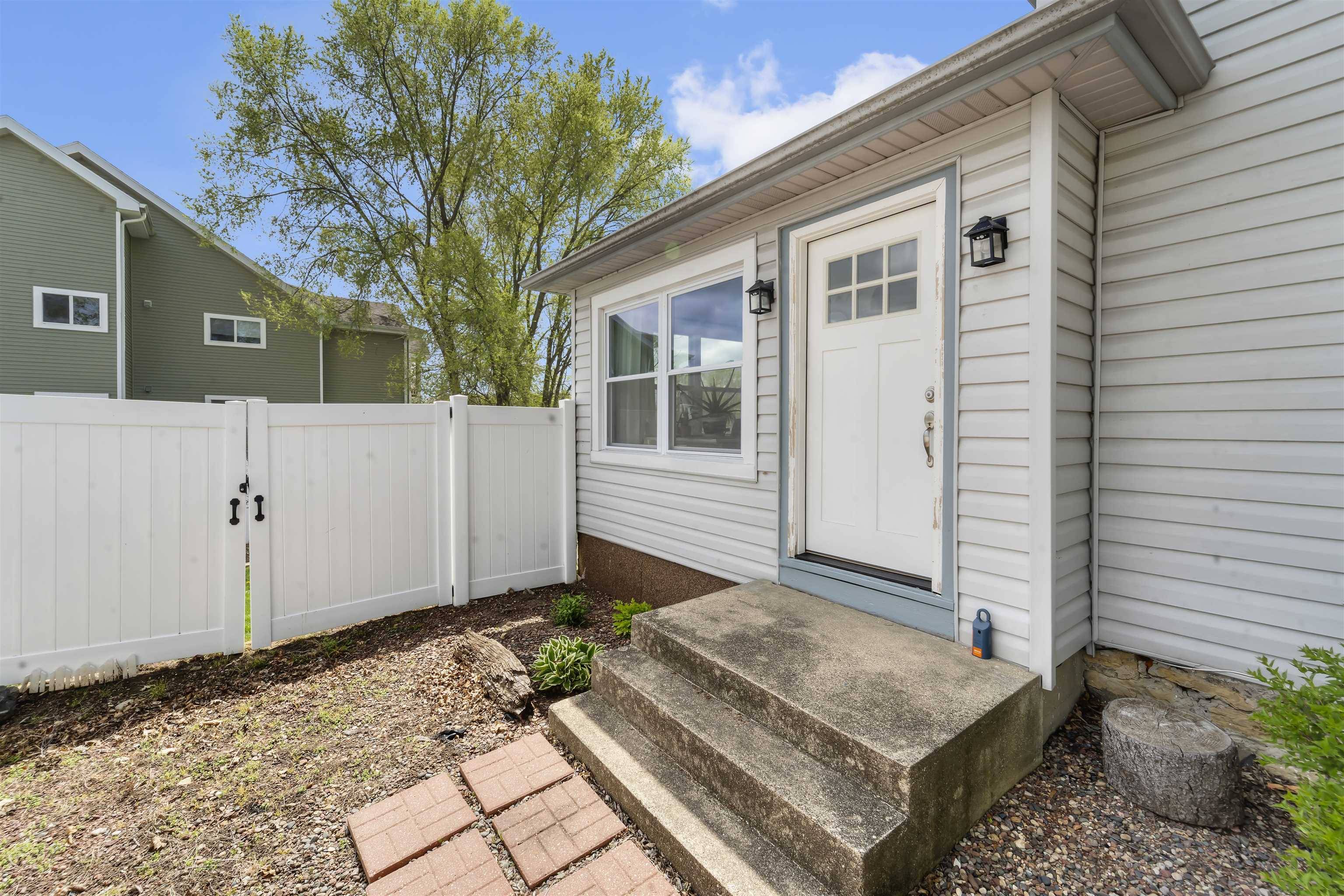 Stoughton, WI 53589,1301 Jackson Street
