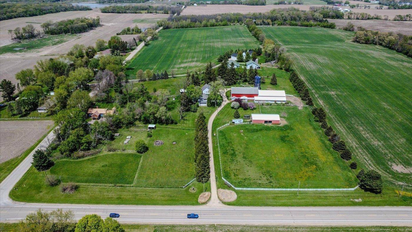 Stoughton, WI 53589,3408 Highway 138