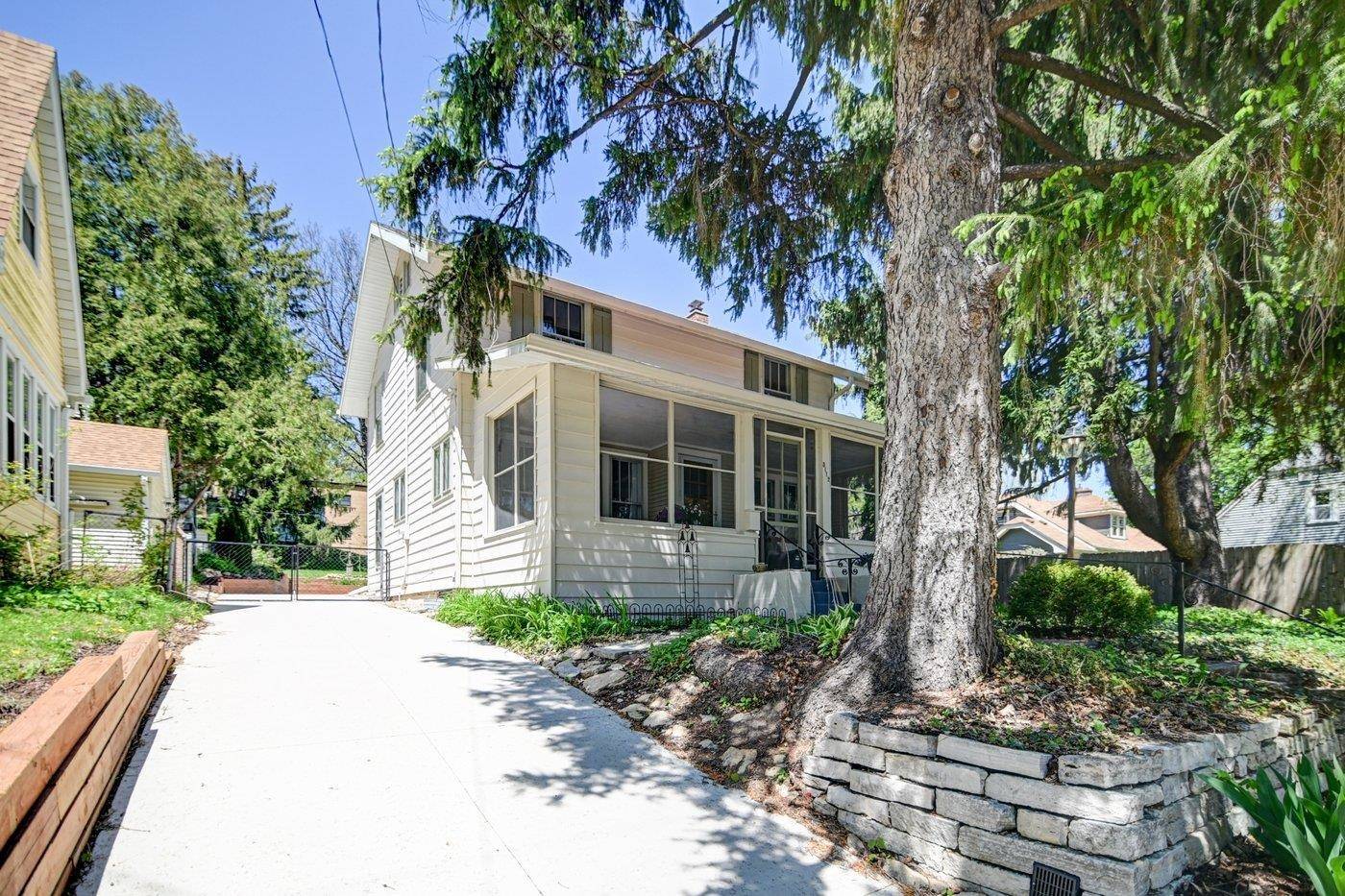 Madison, WI 53711,3112 Monroe Street