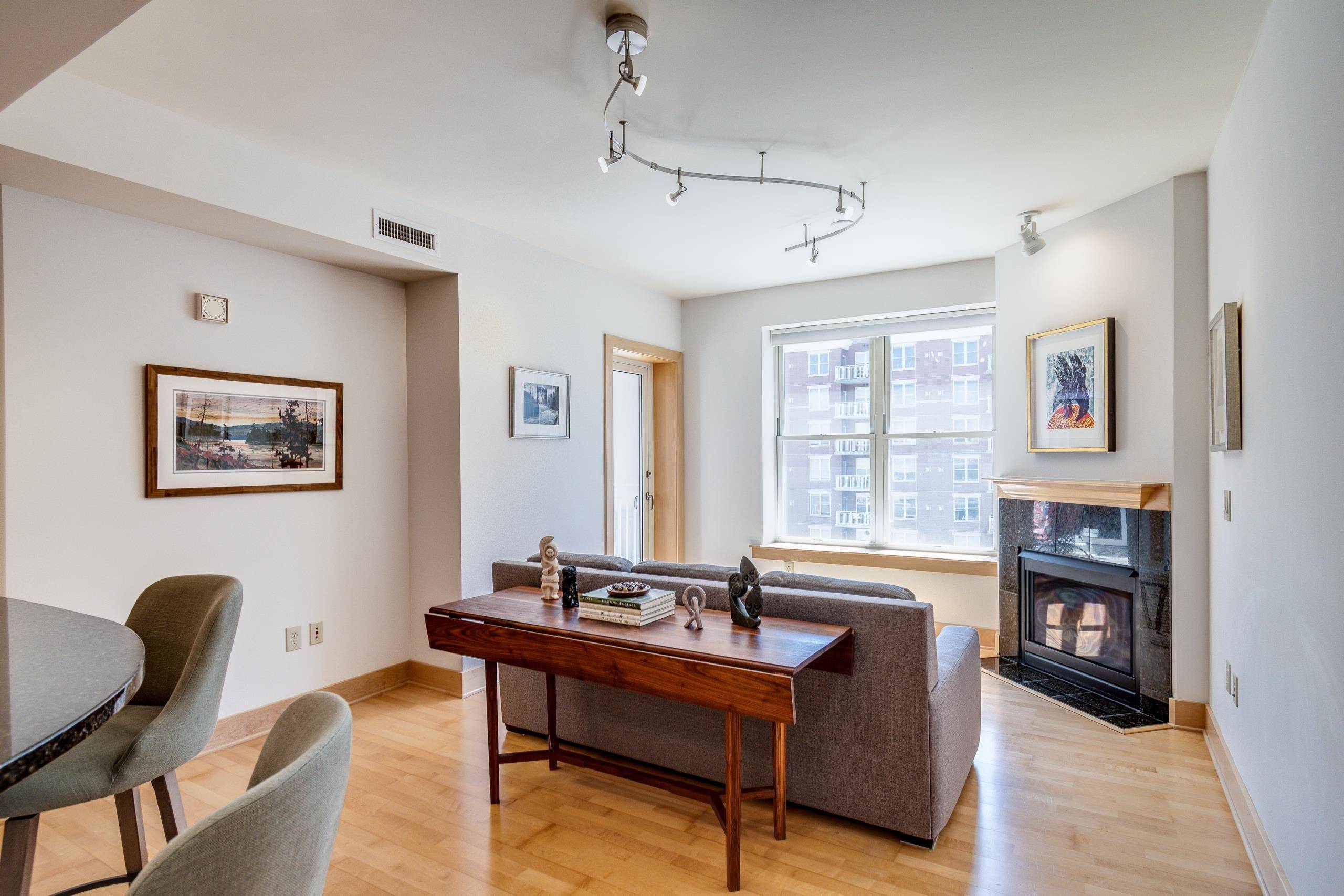 Madison, WI 53703,333 W Mifflin Street #1163