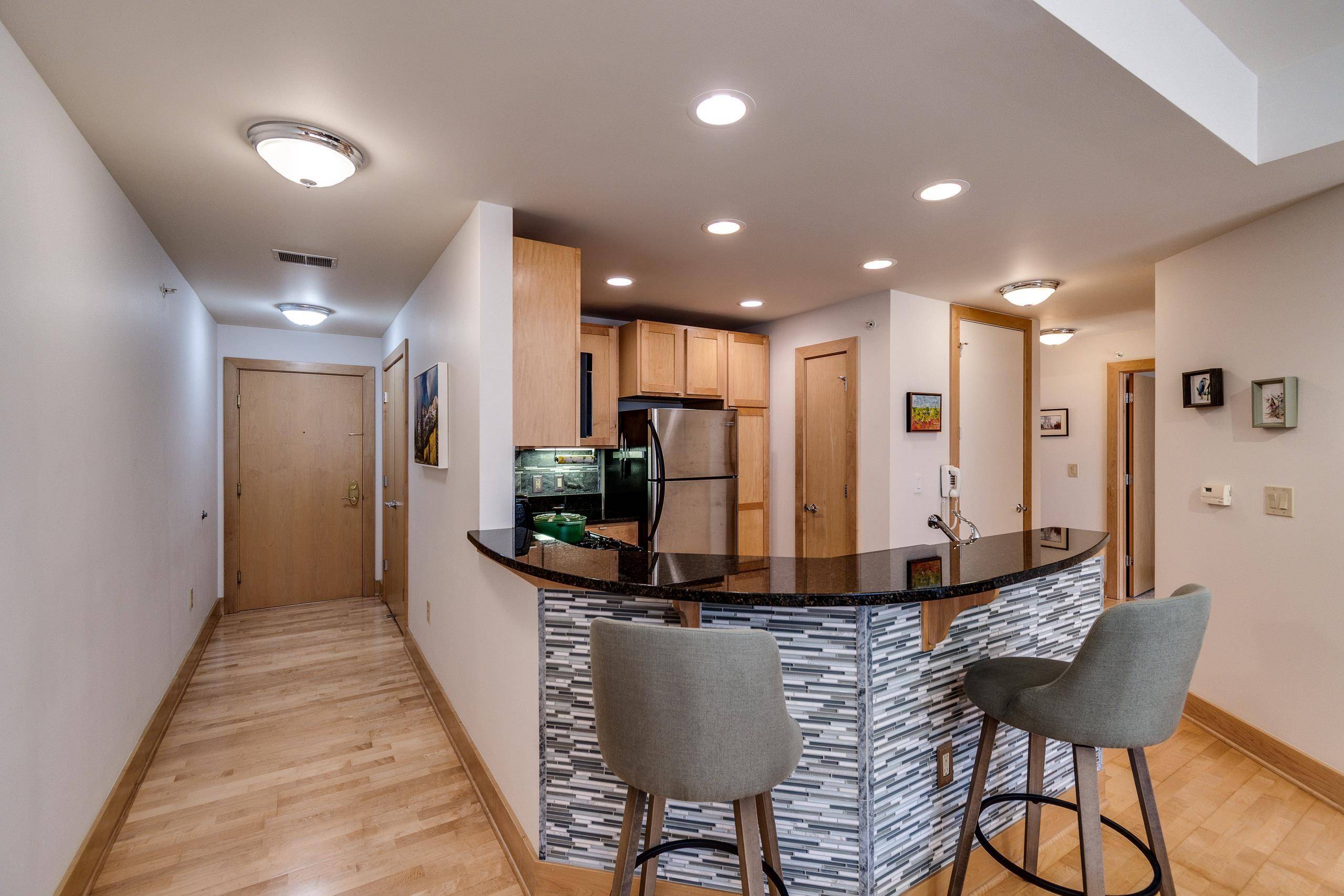 Madison, WI 53703,333 W Mifflin Street #1163