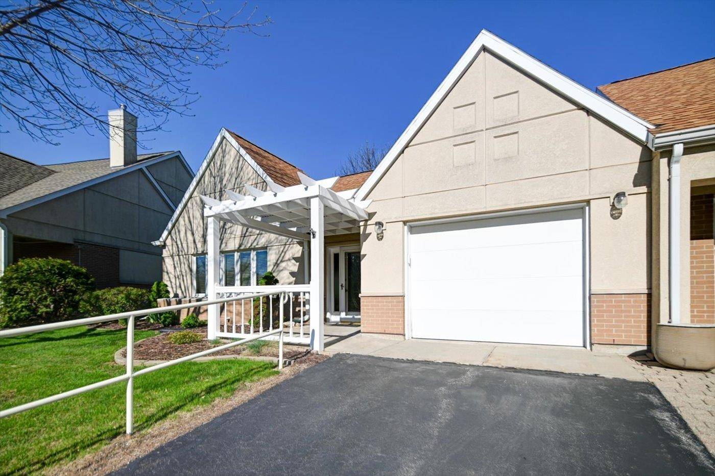 Madison, WI 53719,7910 N Brookline Drive