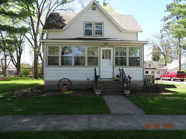 Princeton, WI 54968,413 S Howard Street