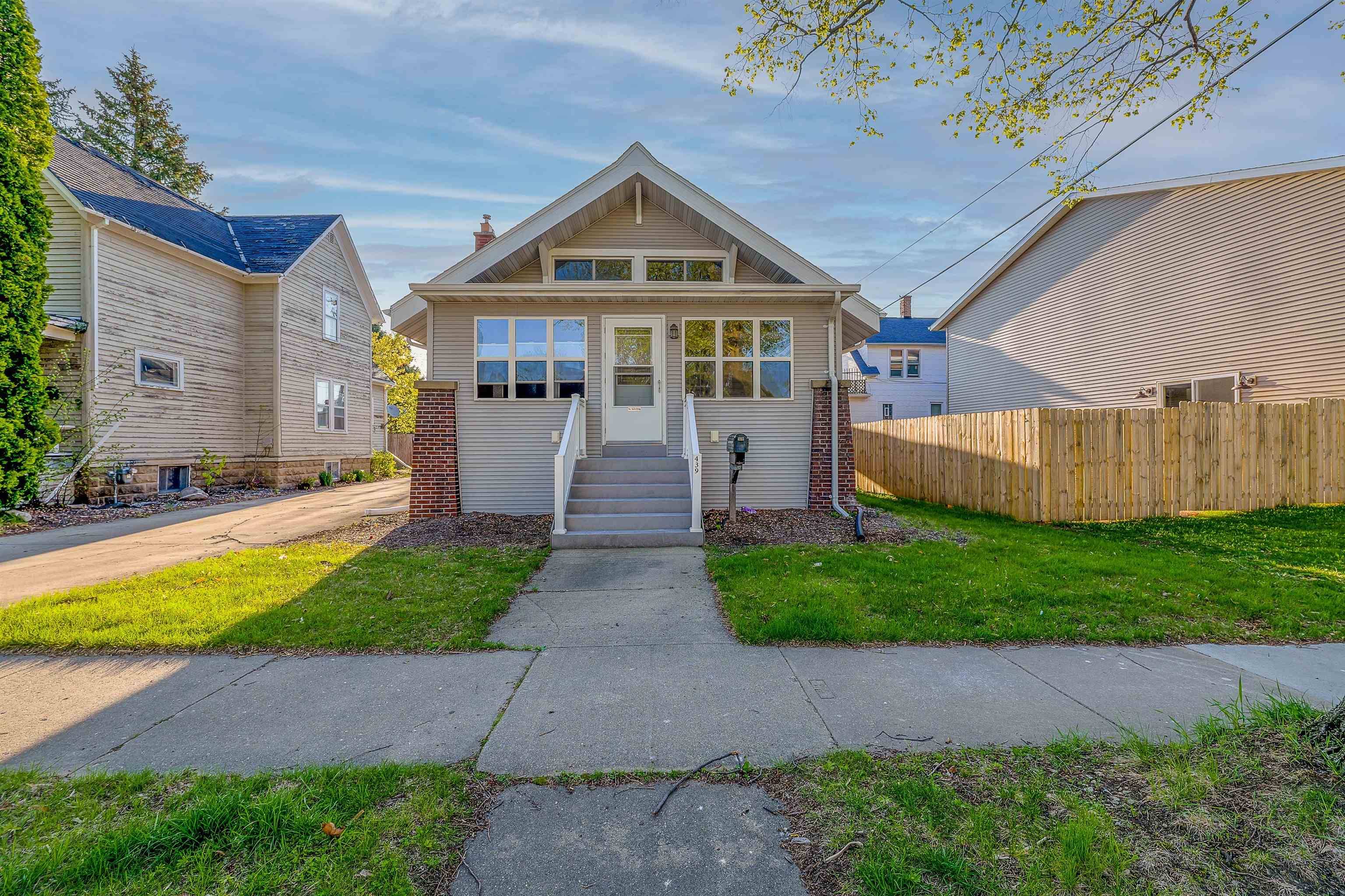 Fond Du Lac, WI 54935,439 Linden Street