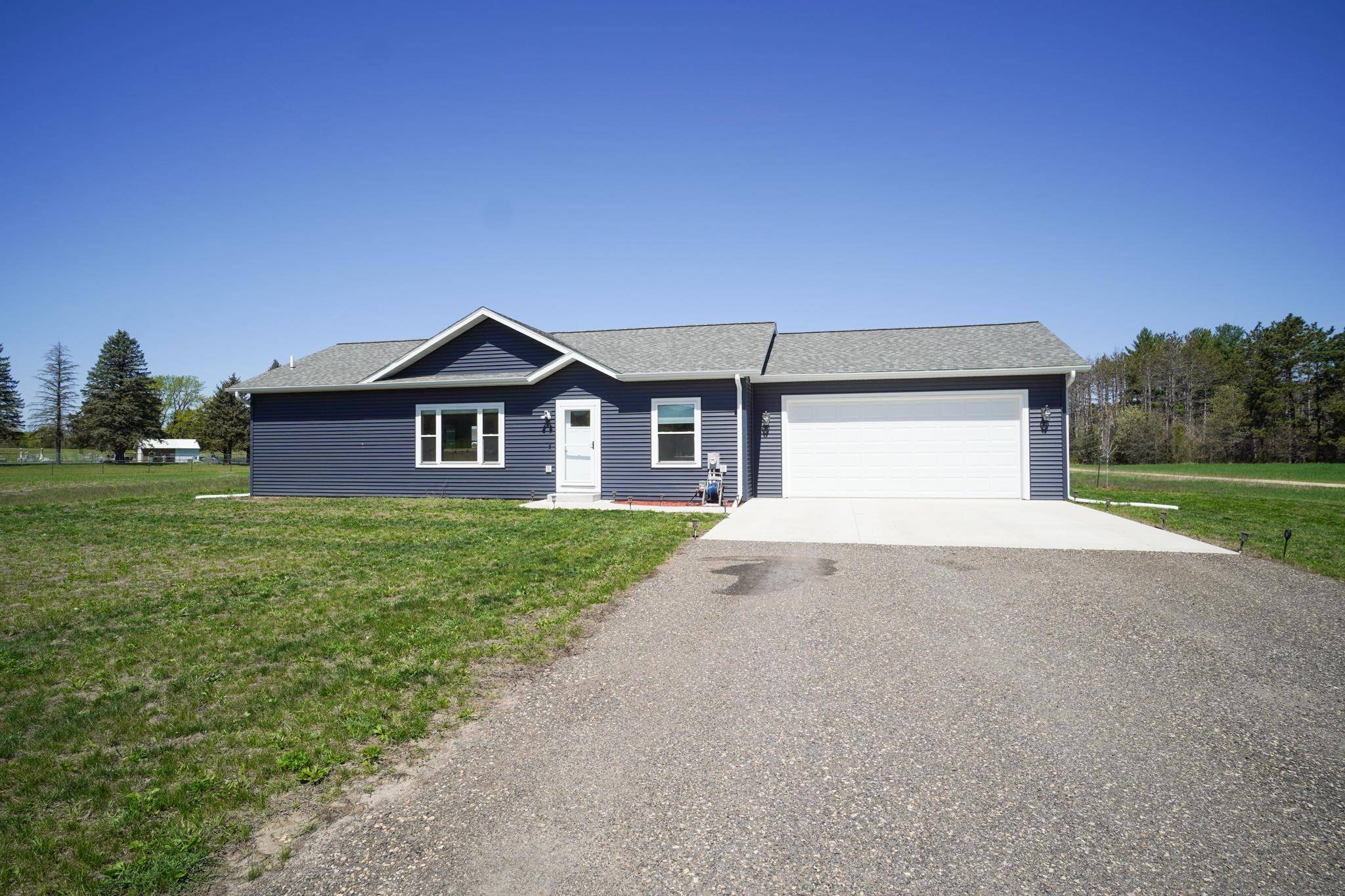 Sparta, WI 54656,16845 Hawk Road