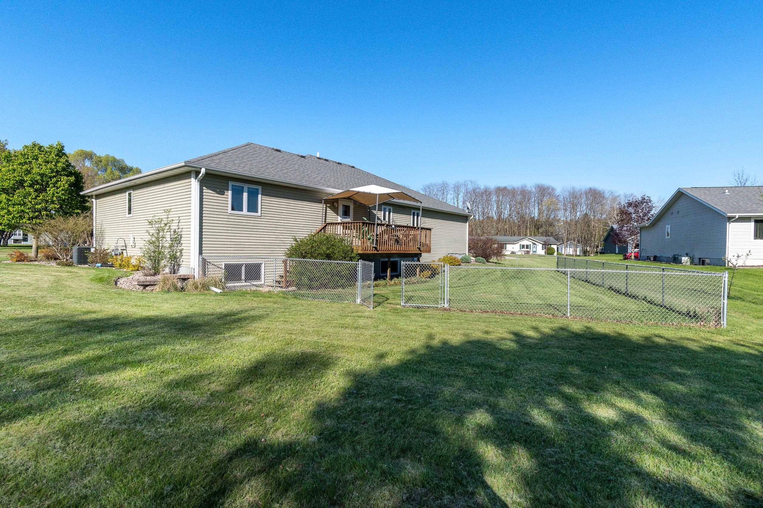 Pardeeville, WI 53954,501 Savannah Trail