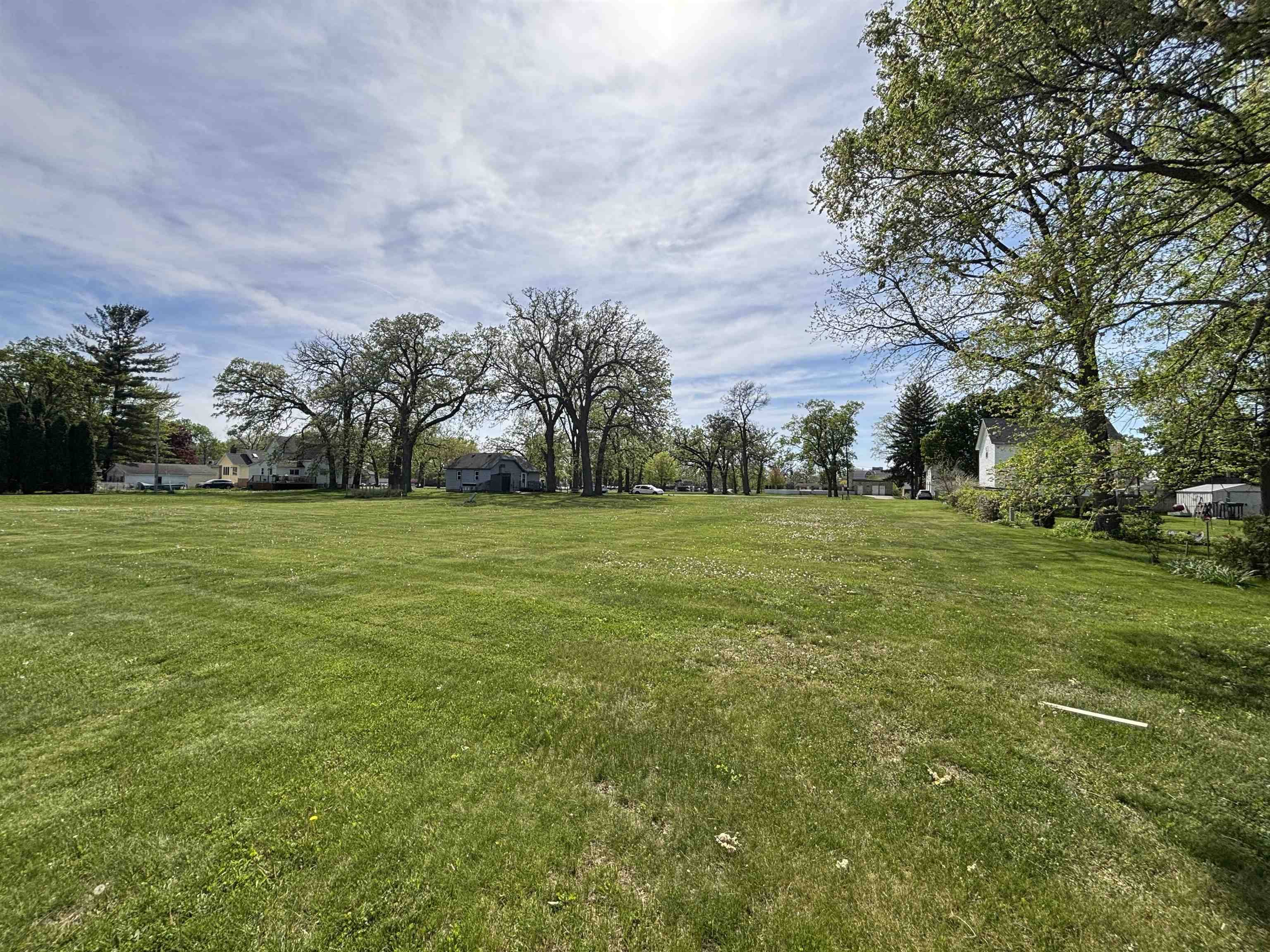 Fort Atkinson, WI 53538,608 Maple Street