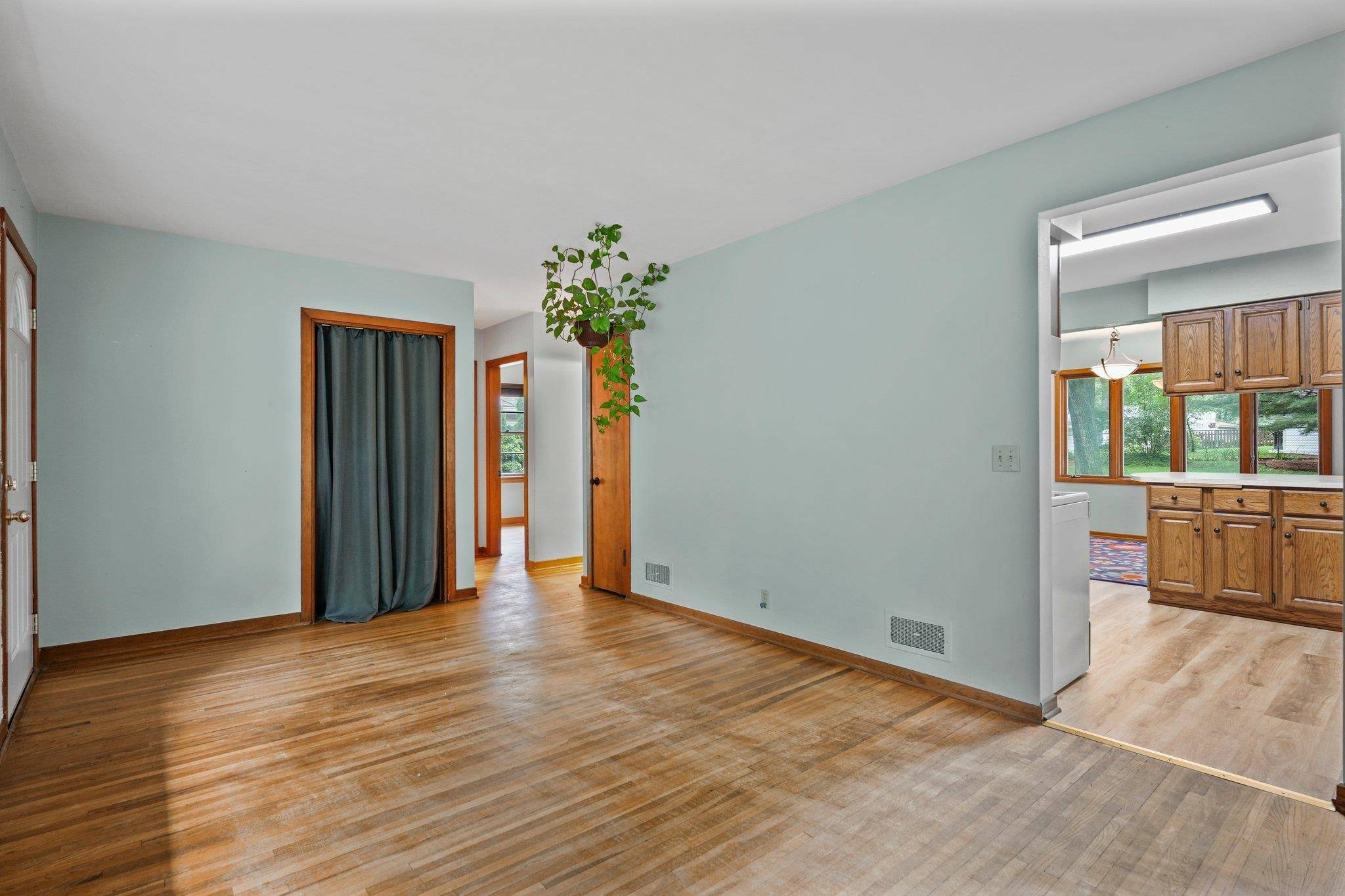 Monona, WI 53716,803 Kelly Place