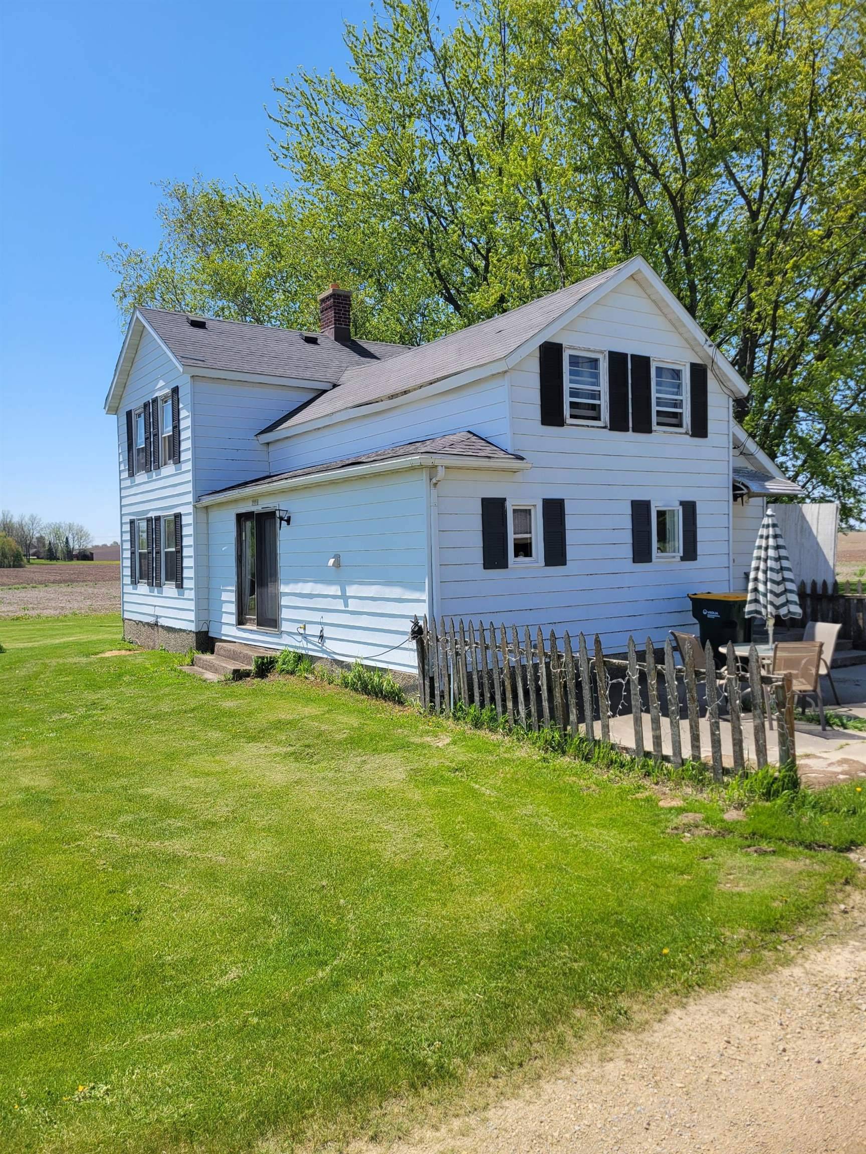 Cambridge, WI 53523-999,2571 State Highway 73 Street