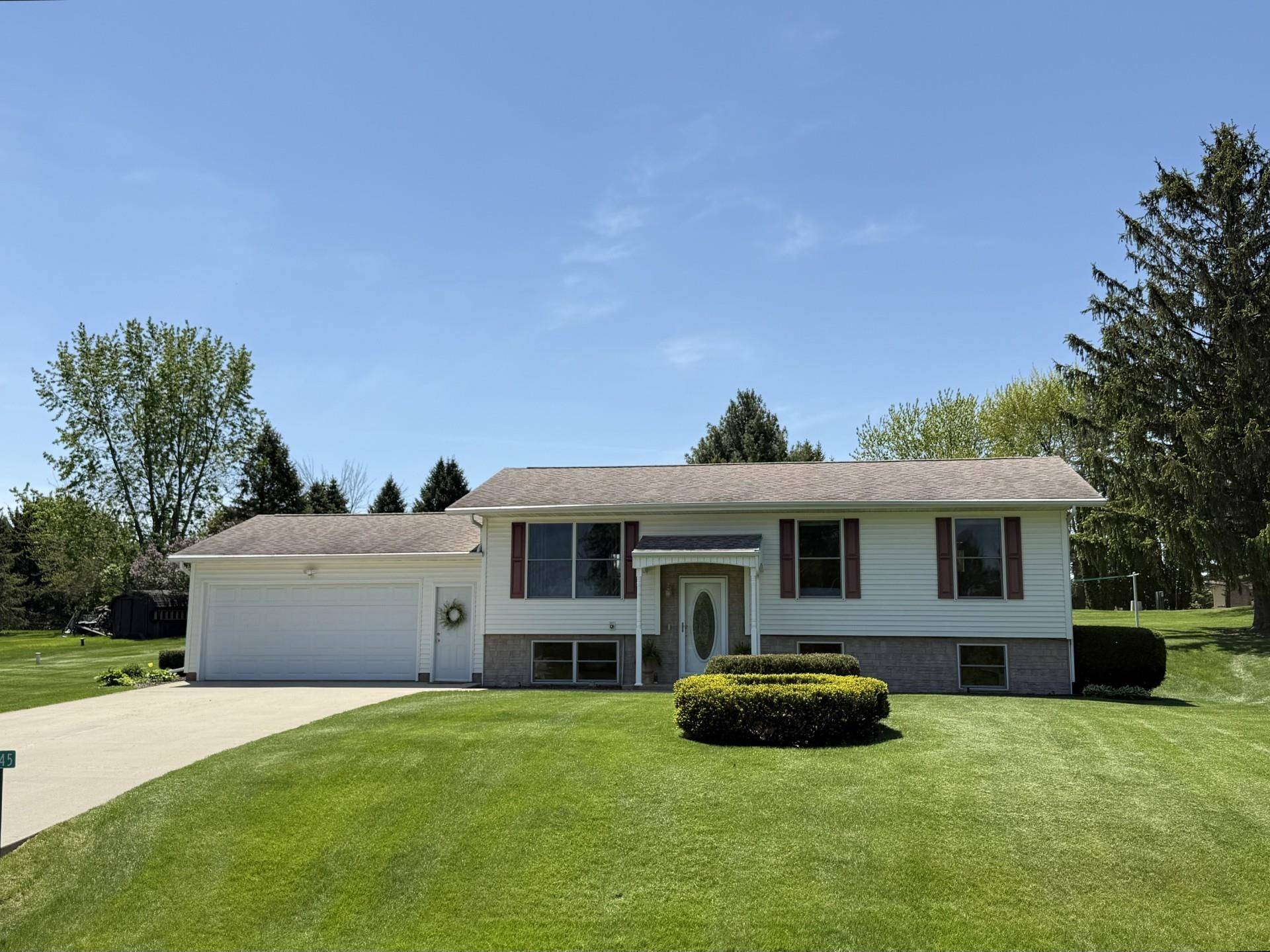 Sun Prairie, WI 53590,2745 Hilltop Drive