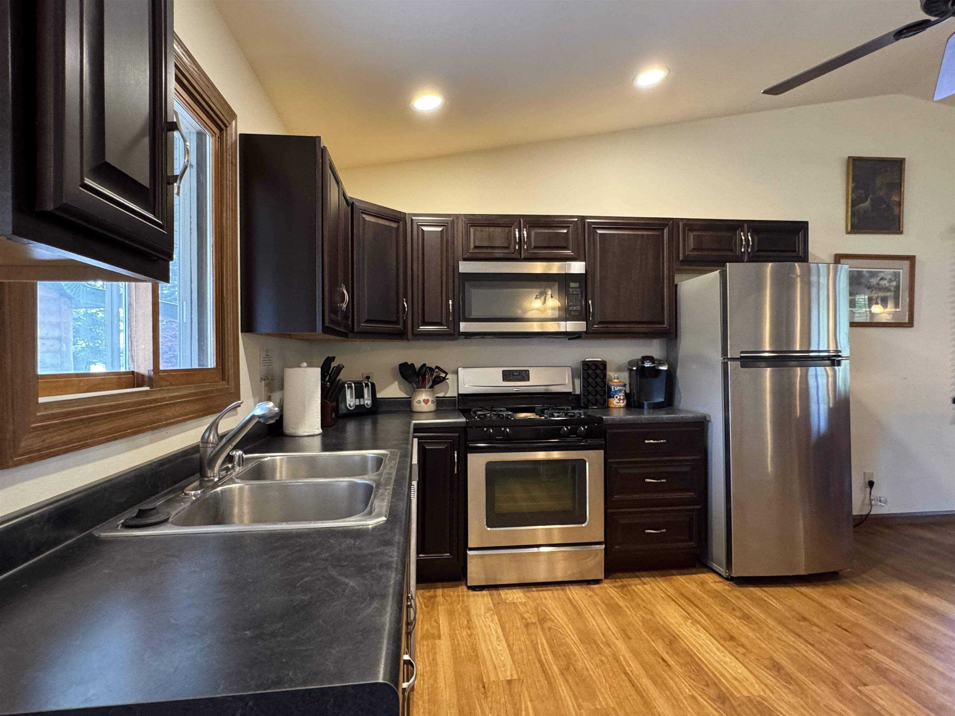 Nekoosa, WI 54457,928 Essex Court