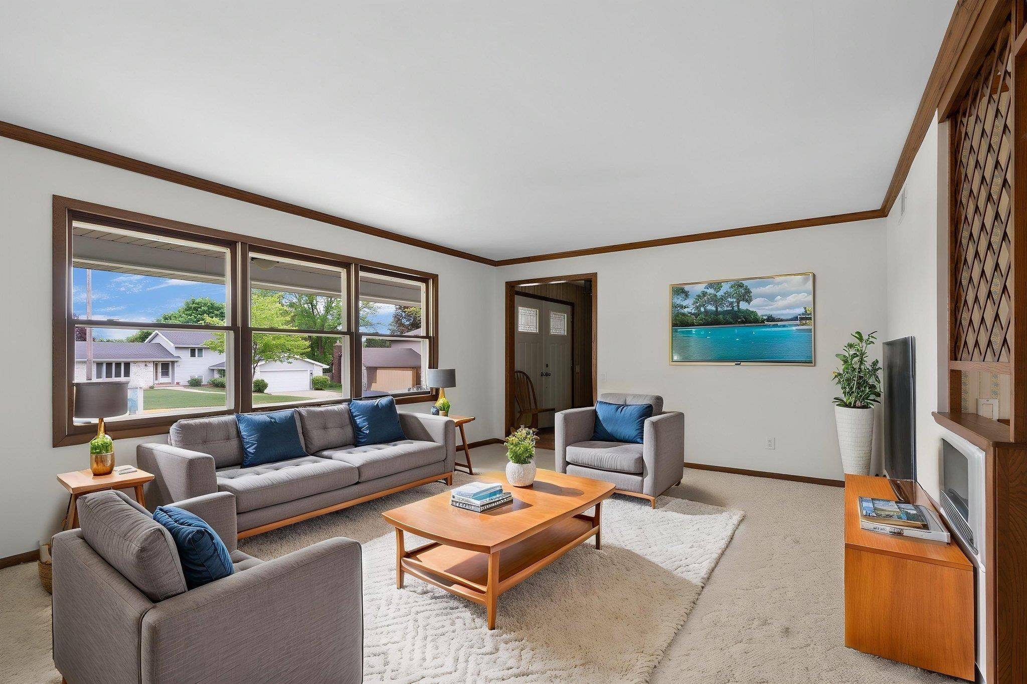 Waunakee, WI 53597,122 Canterbury Court