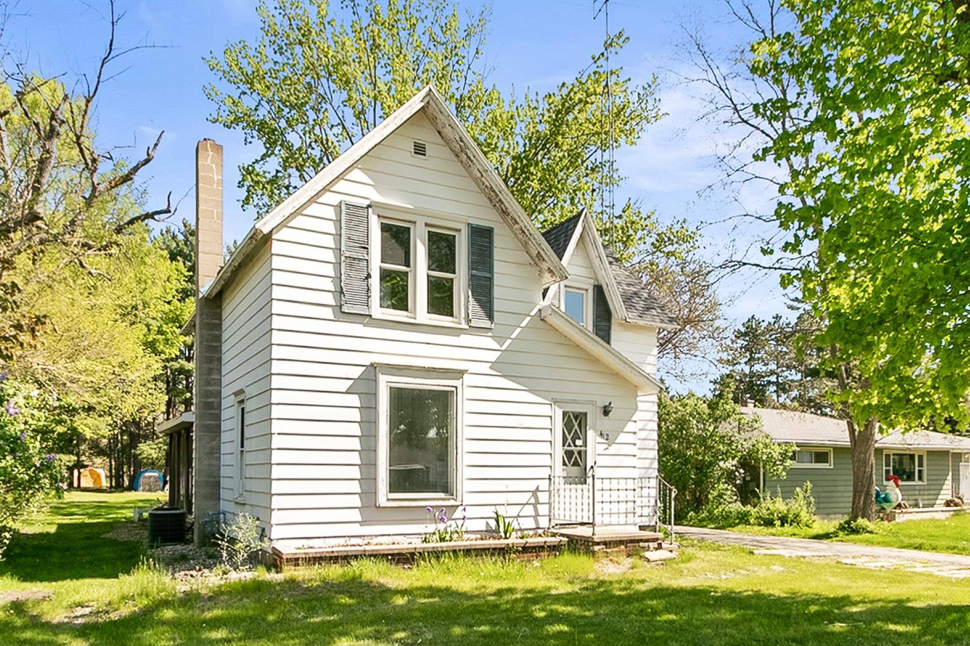 Pardeeville, WI 53954,412 W Chestnut Street