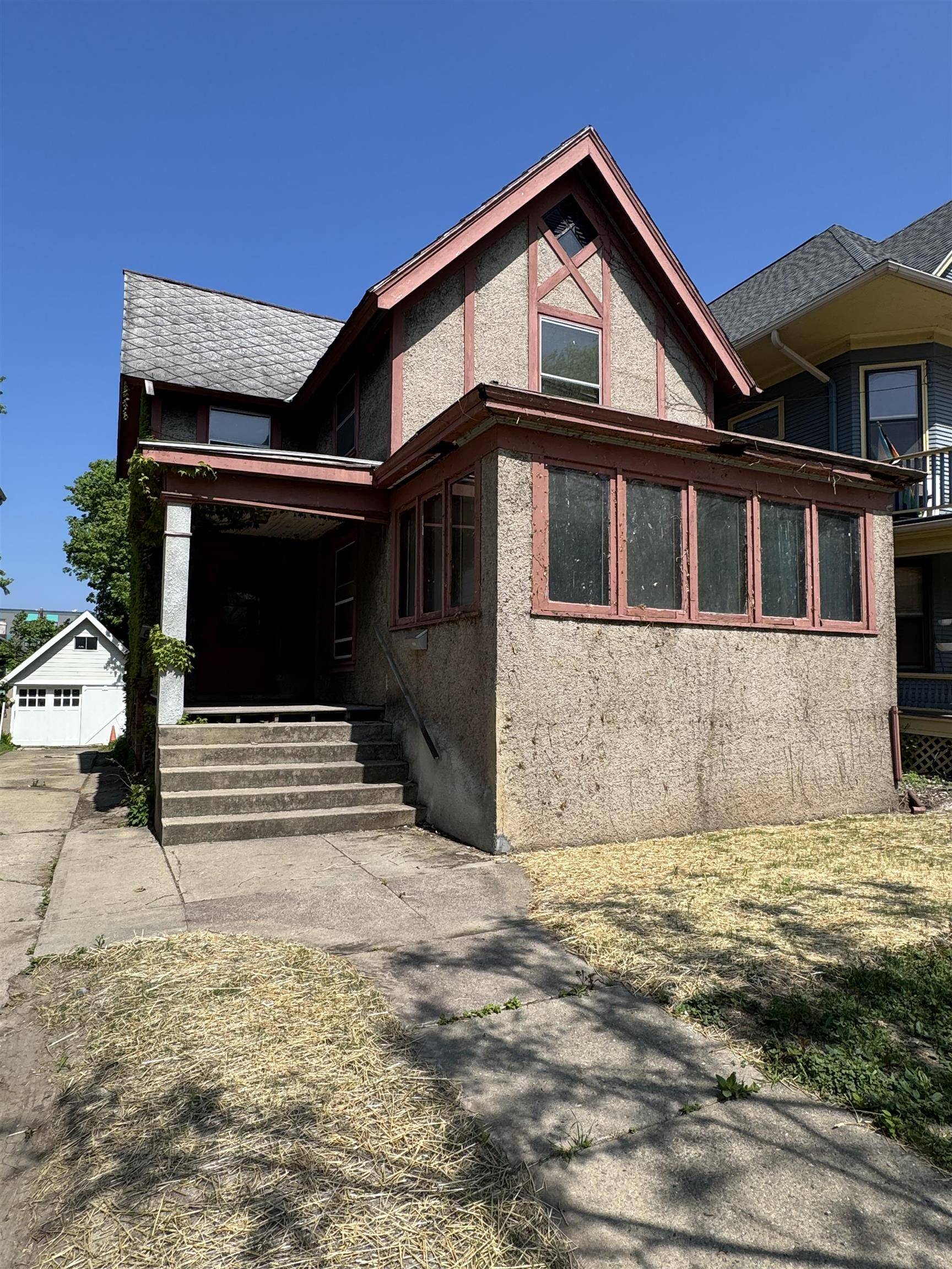 Madison, WI 53703,828 Jenifer Street