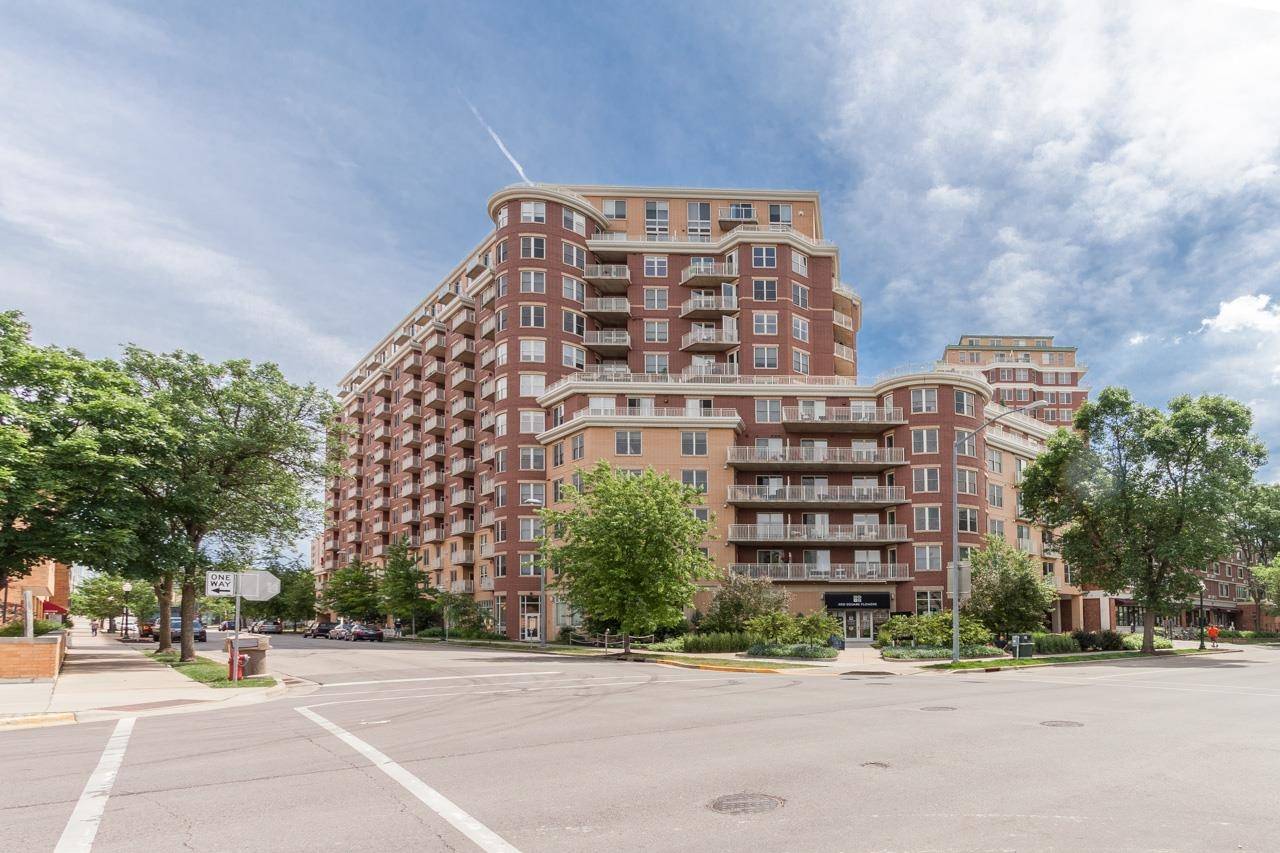 Madison, WI 53703,360 W Washington Avenue #1412