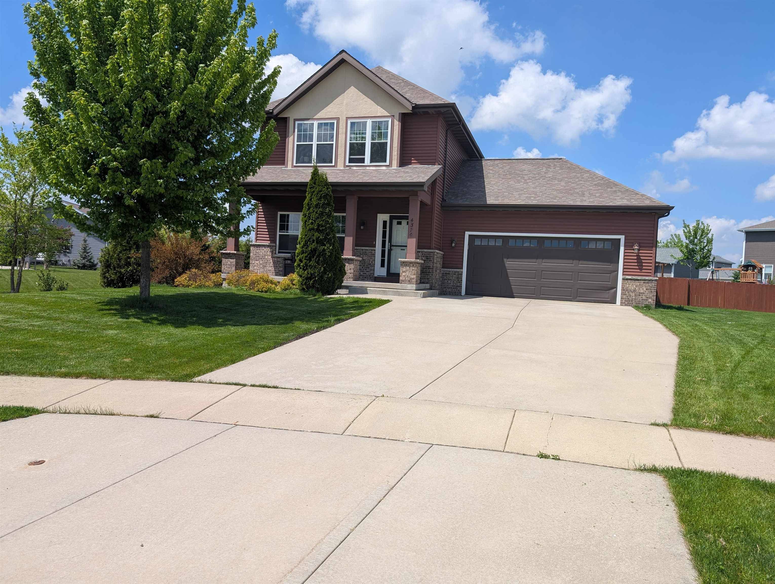 Windsor, WI 53598,4374 Bent Grass Court