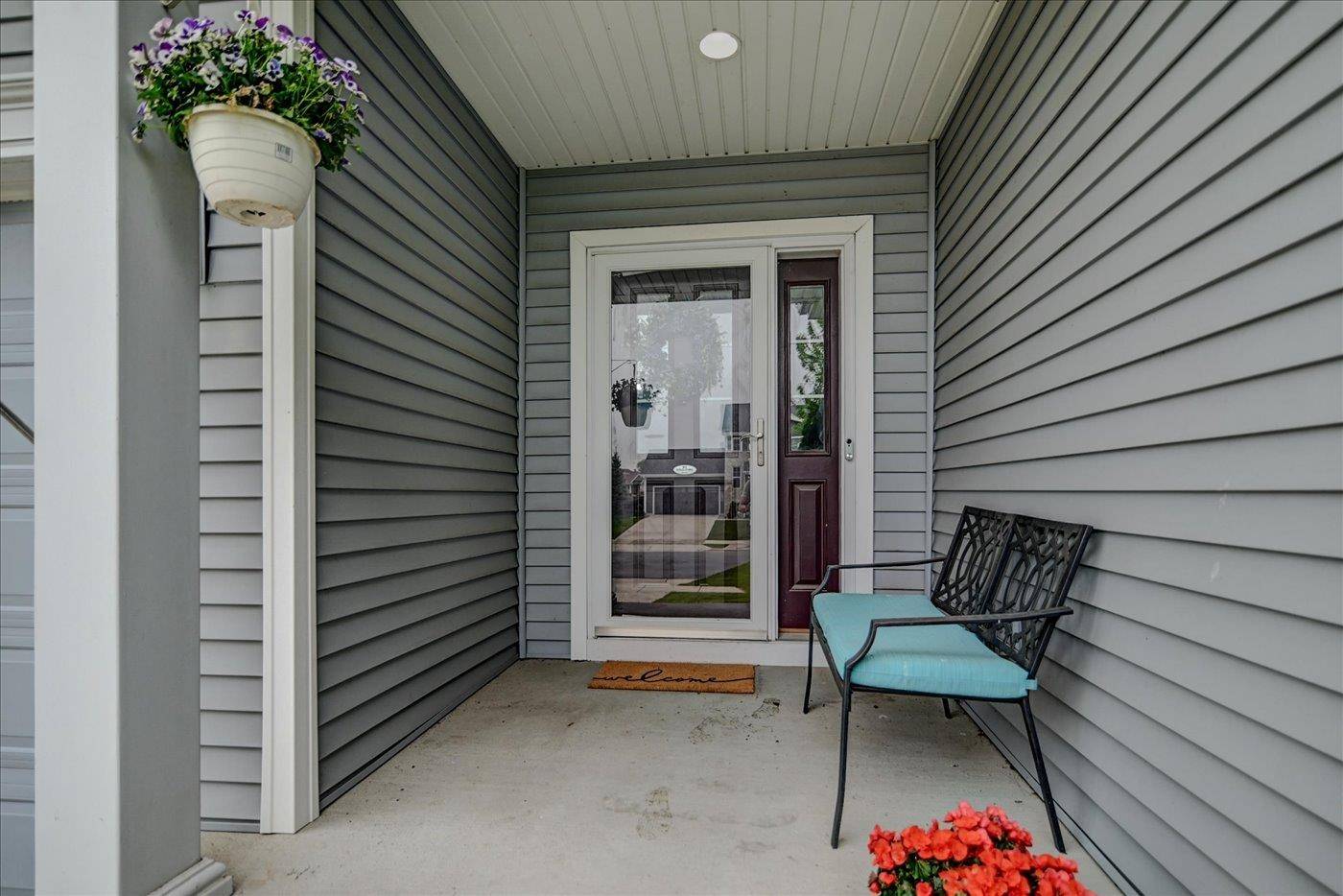 Deforest, WI 53532,6972 Heirloom Drive