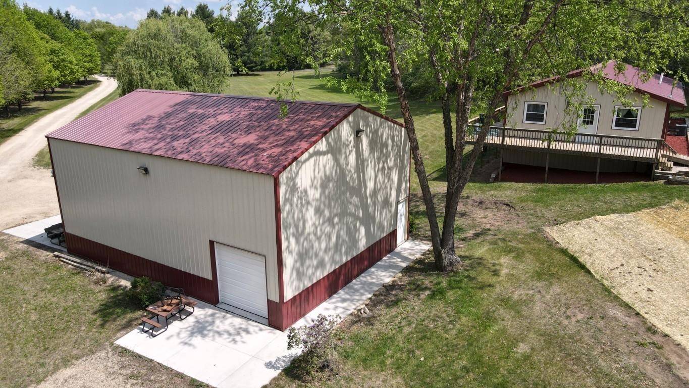 Arena, WI 53503,7611 Pine Road