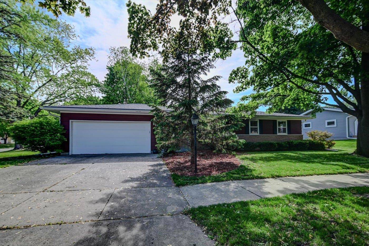 Stoughton, WI 53589,925 Johnson Street