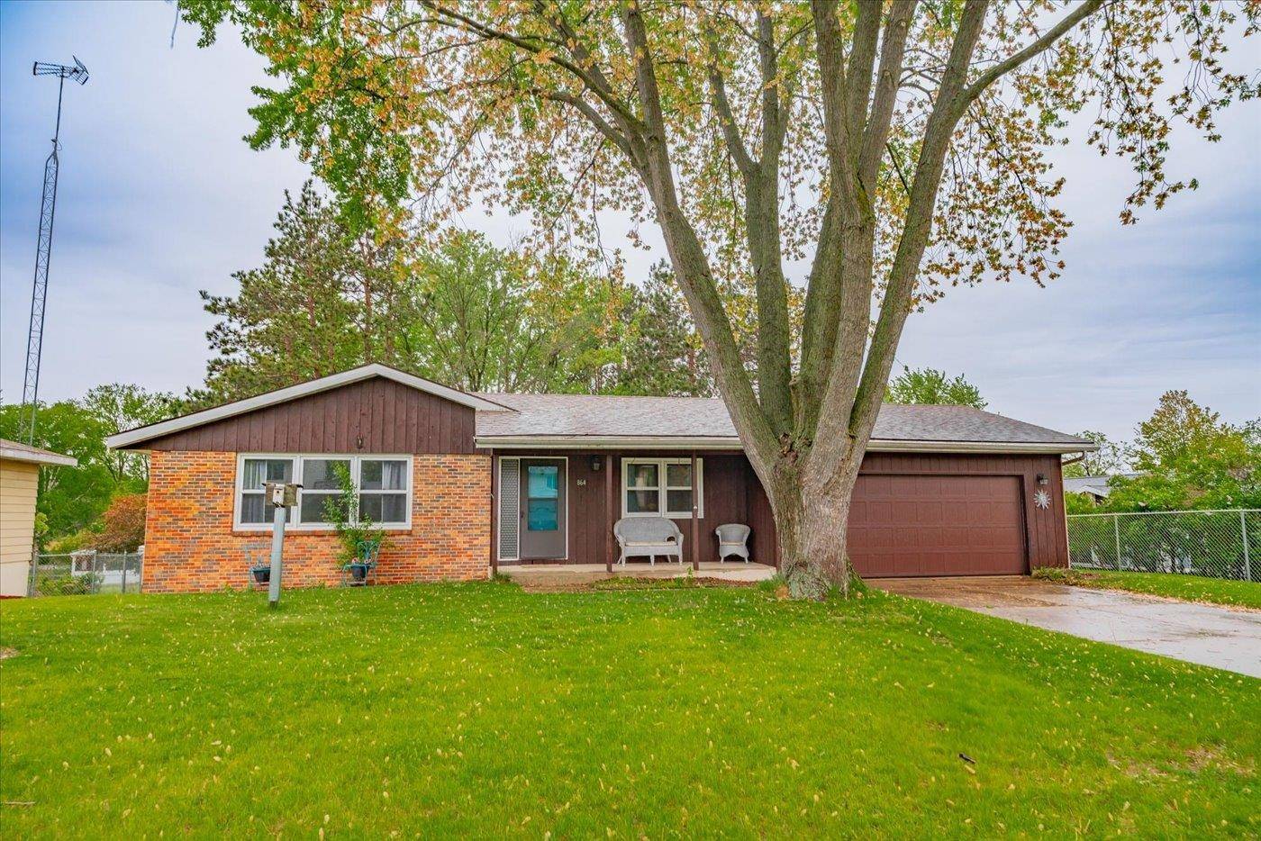 Portage, WI 53901,864 Suellen Lane