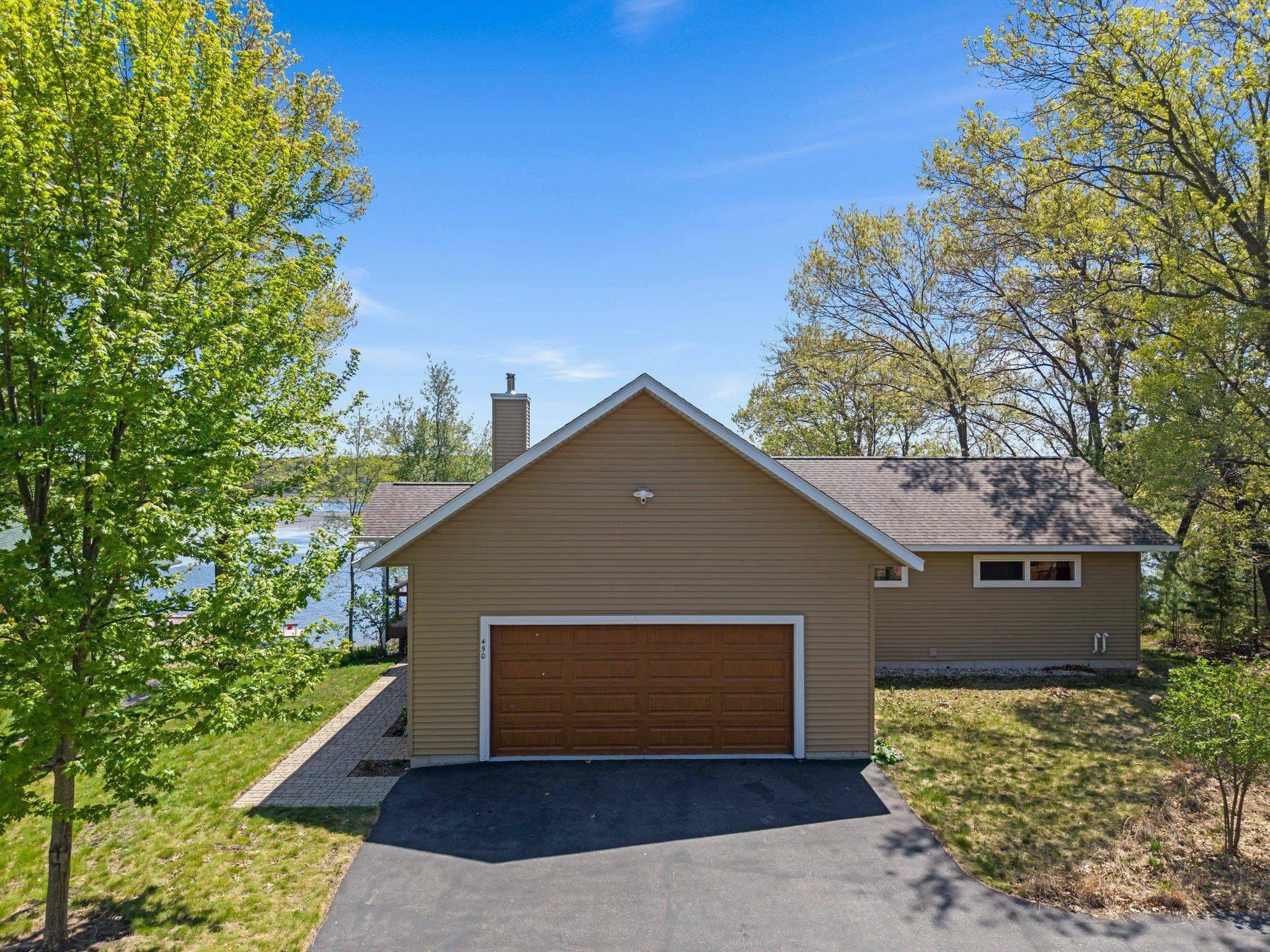 Montello, WI 53949-0000,450 Lake Avenue