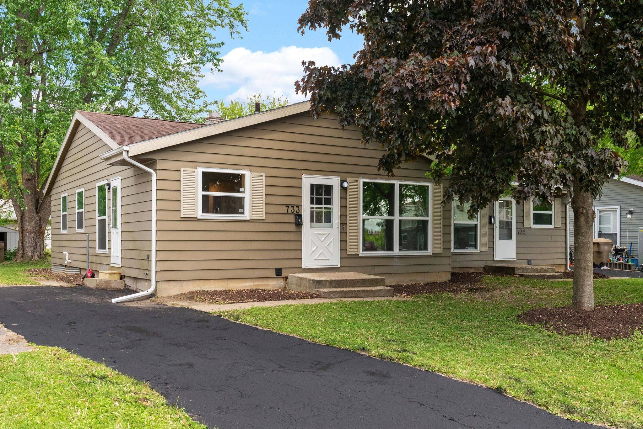Madison, WI 53714,733 Vernon Avenue