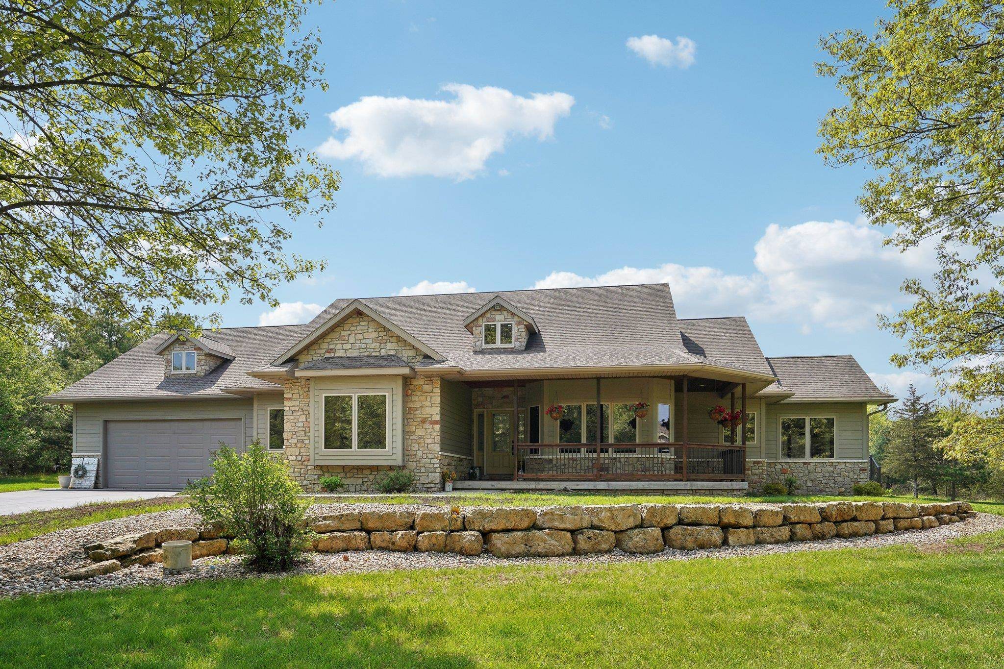 Poynette, WI 53955,N3217 Hooker Road