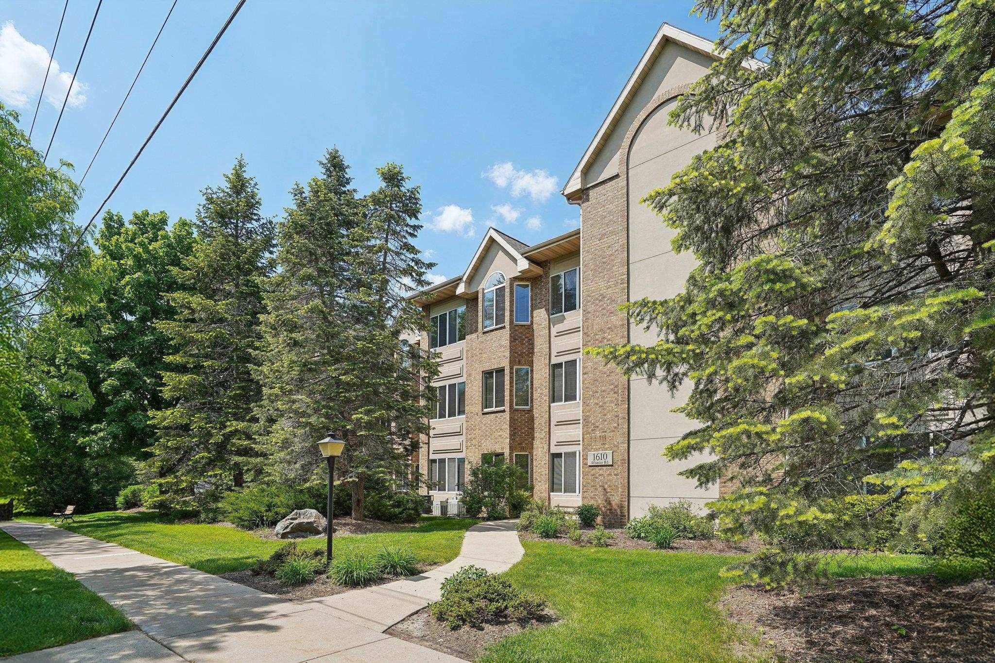 Madison, WI 53704,1610 Wheeler Road #2C