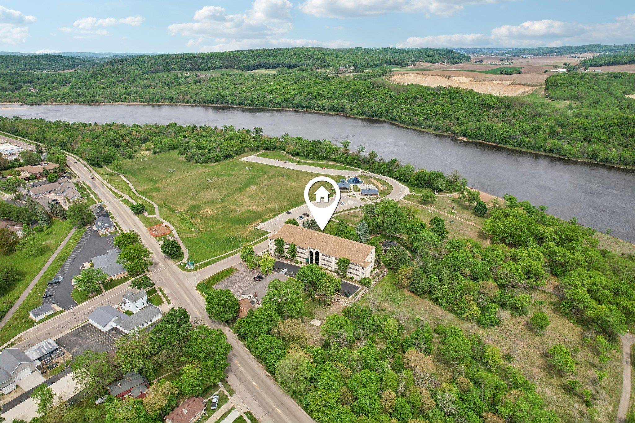 Sauk City, WI 53583,50 Hemlock Street #18