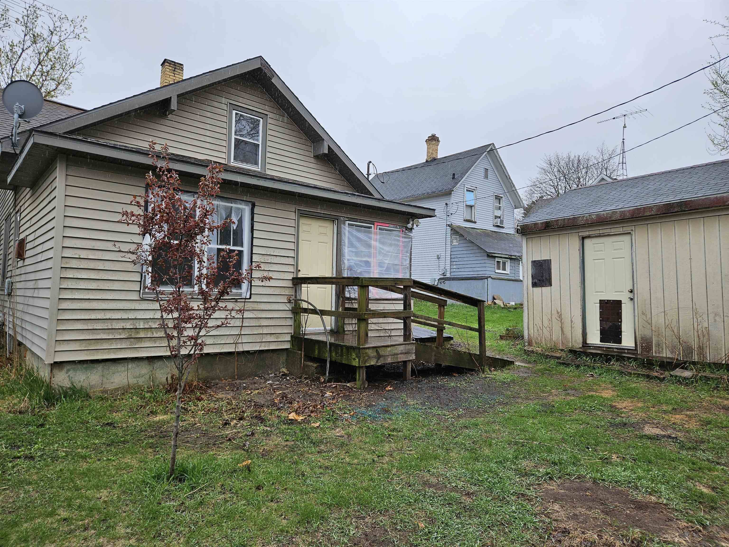 Endeavor, WI 53930-9682,308 W Prospect Street