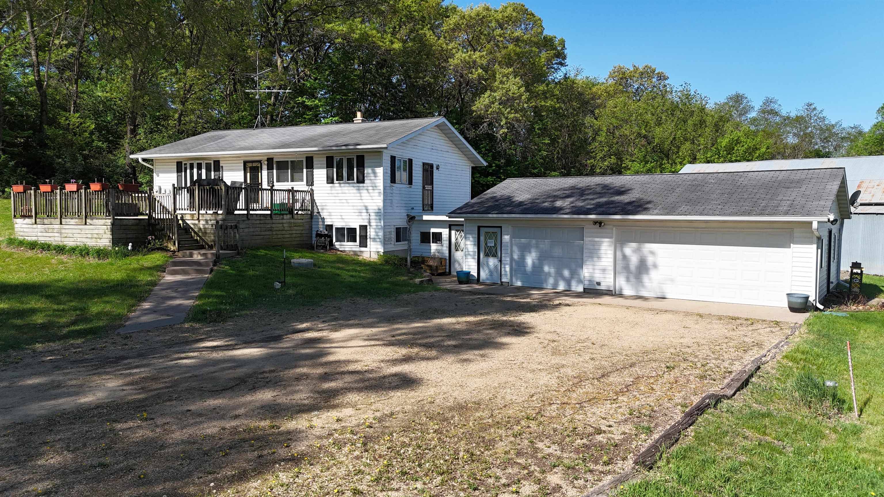 Sparta, WI 54656-8267,18051 Ideal Road