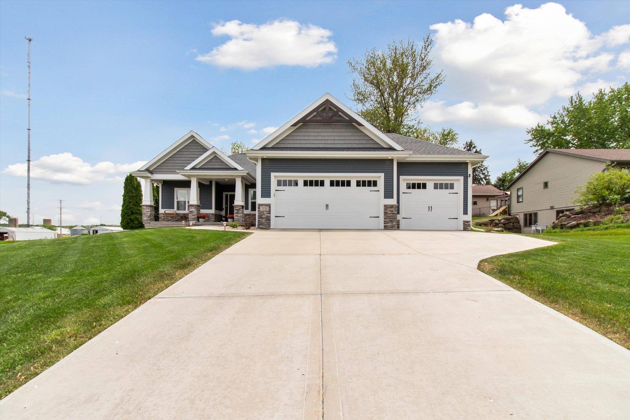 Middleton, WI 53562,7131 Brassco Lane