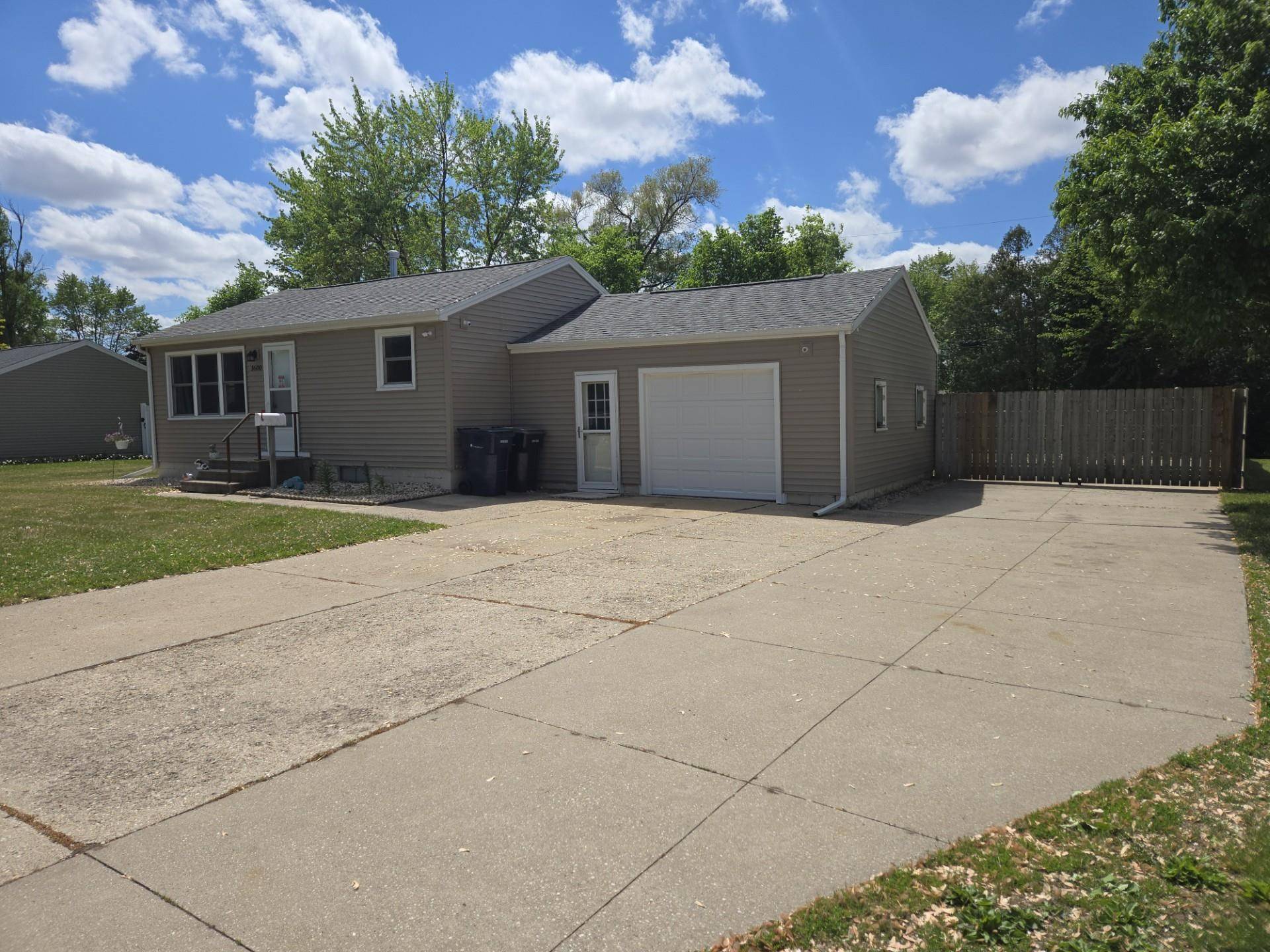 Janesville, WI 53546,1600 S Marion Avenue