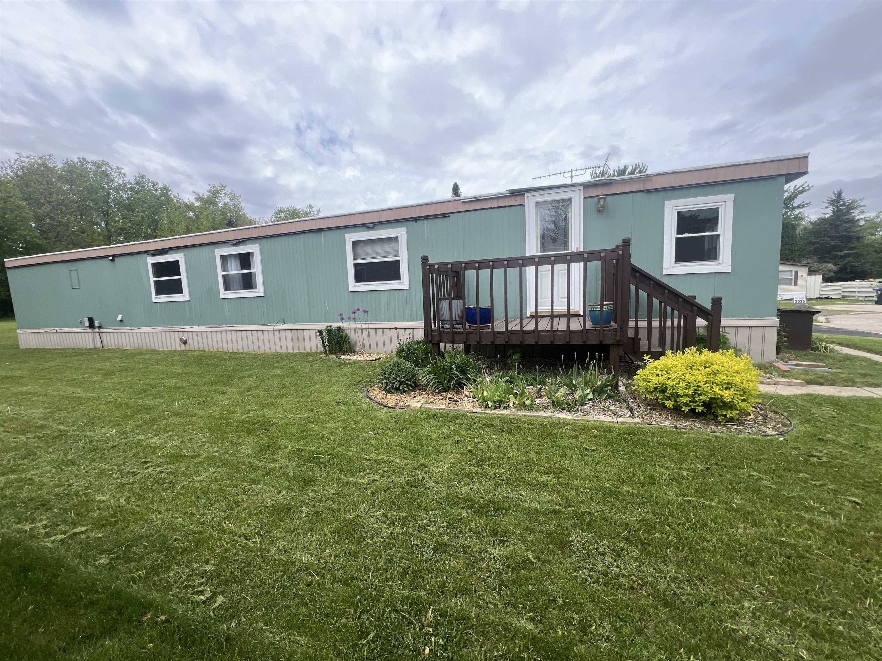 Dousman, WI 53118,N2639 County Z Road #E93