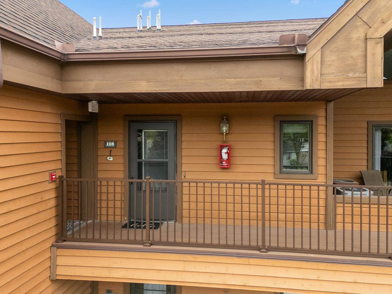 Wisconsin Dells, WI 53965,1103 River Road #108