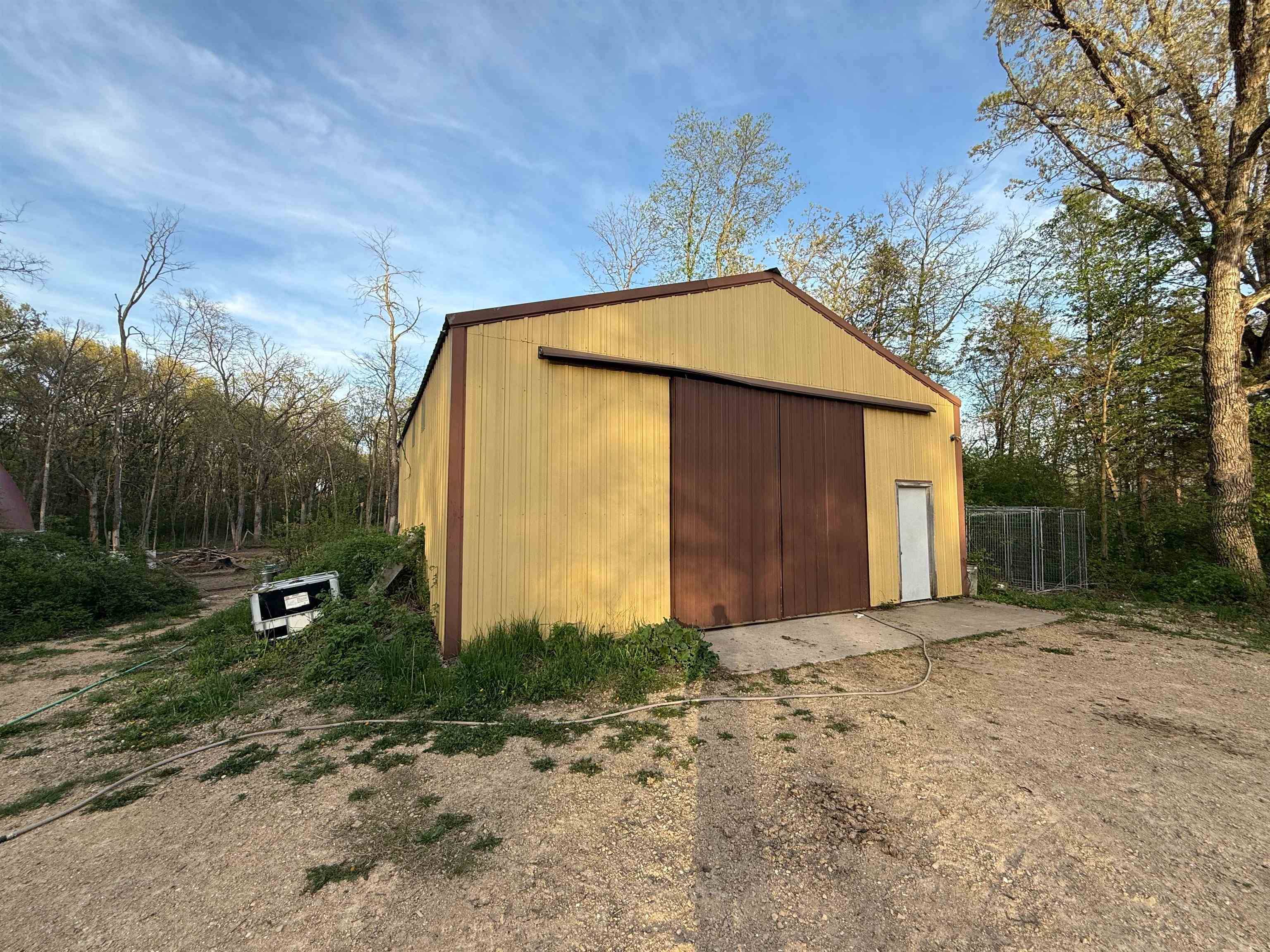 Portage, WI 53901,N8718 Starr Road