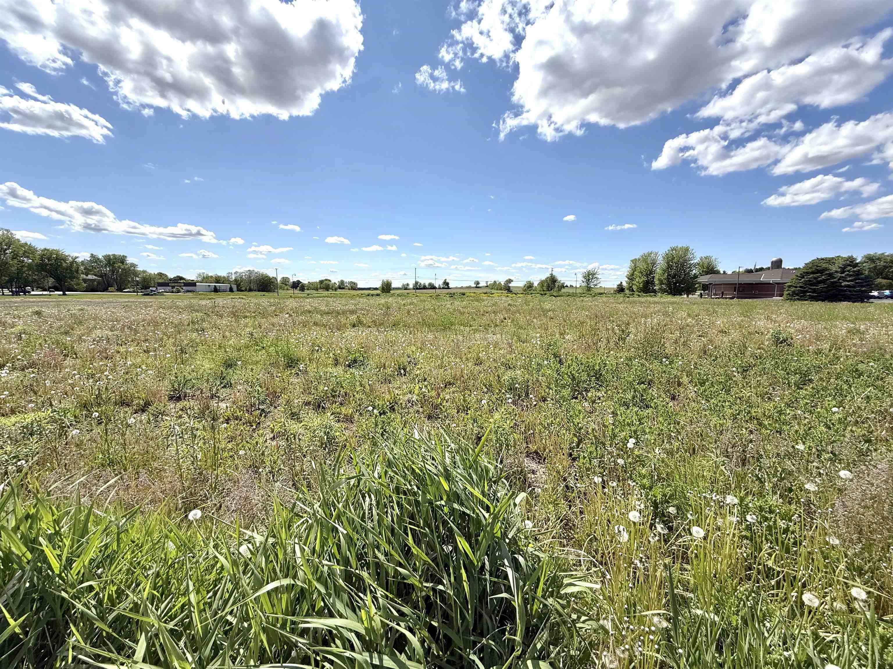 Clinton, WI 53525-0000,706 Carol Street