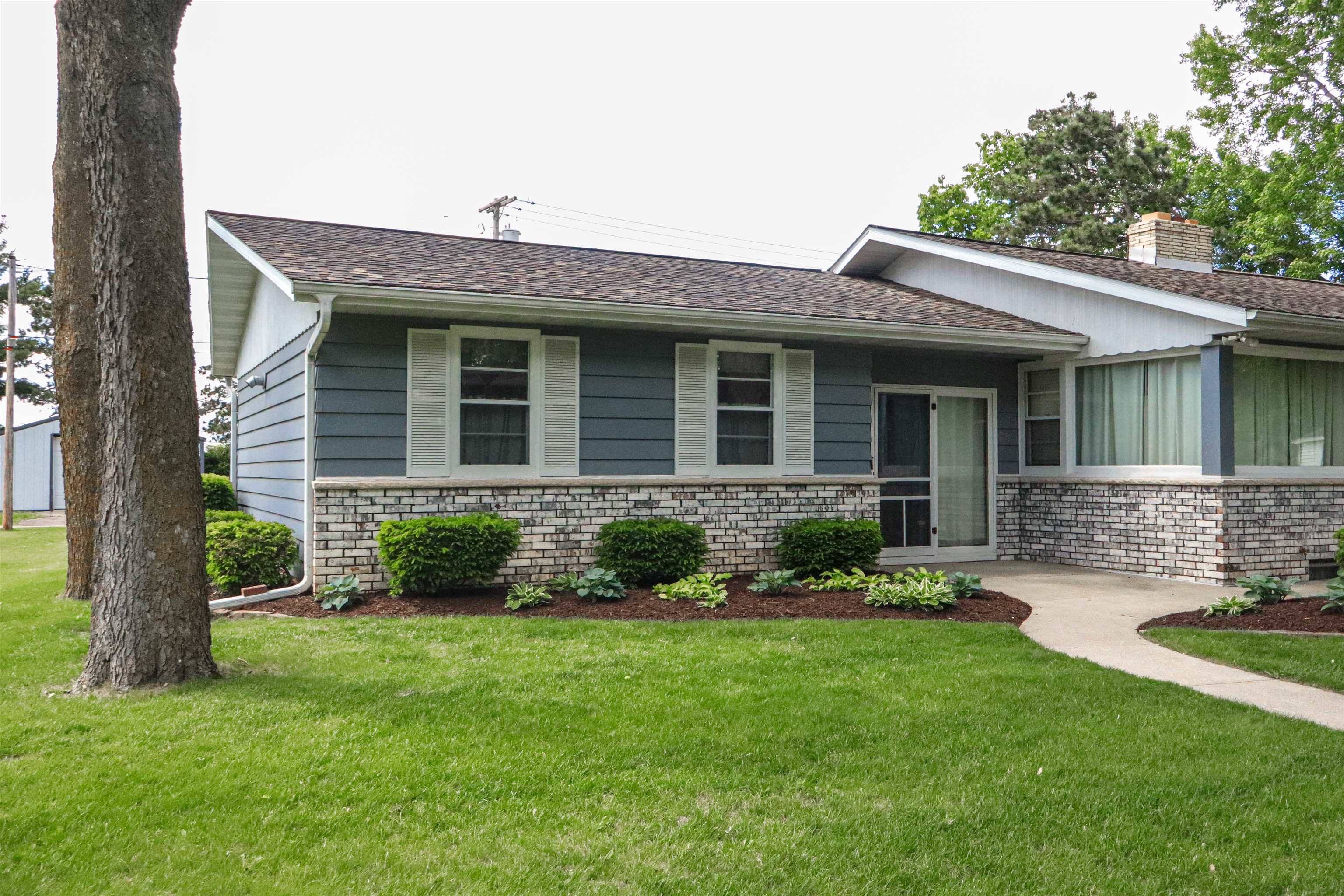 Sauk City, WI 53583,1007 Franklin Street