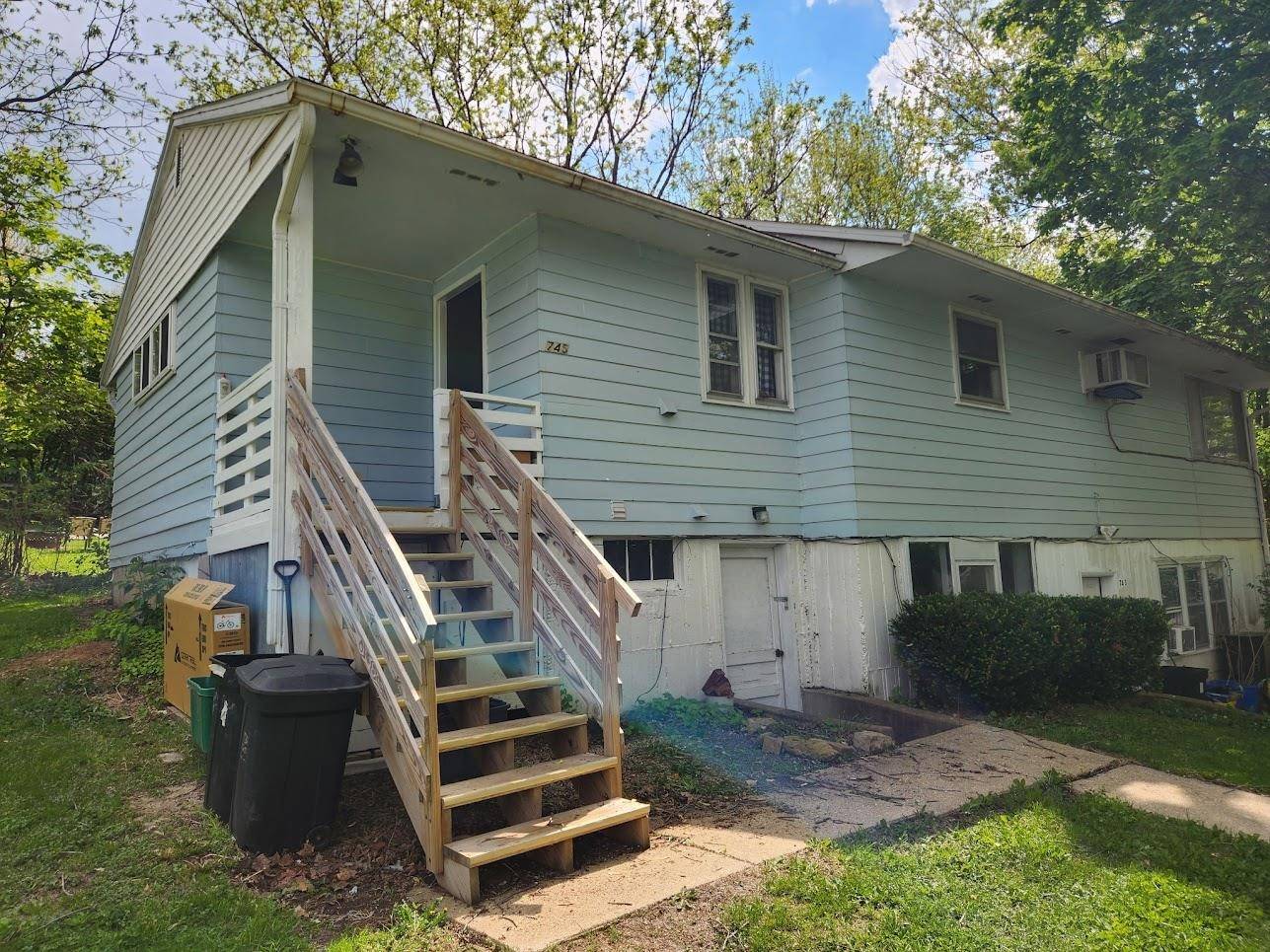 Platteville, WI 53818-0000,743-745 Union Street