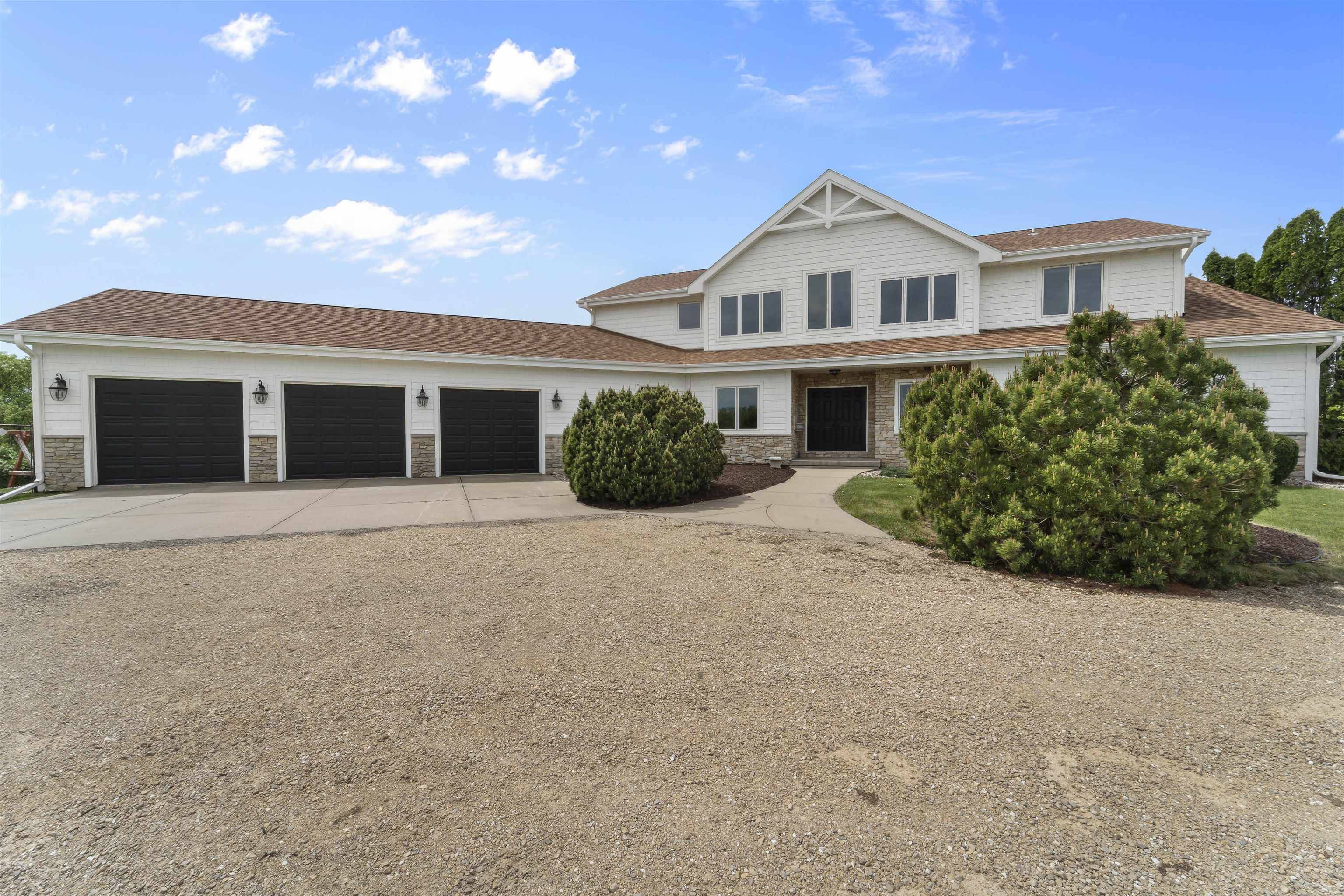 Black Earth, WI 53515,4230 Dalby Road