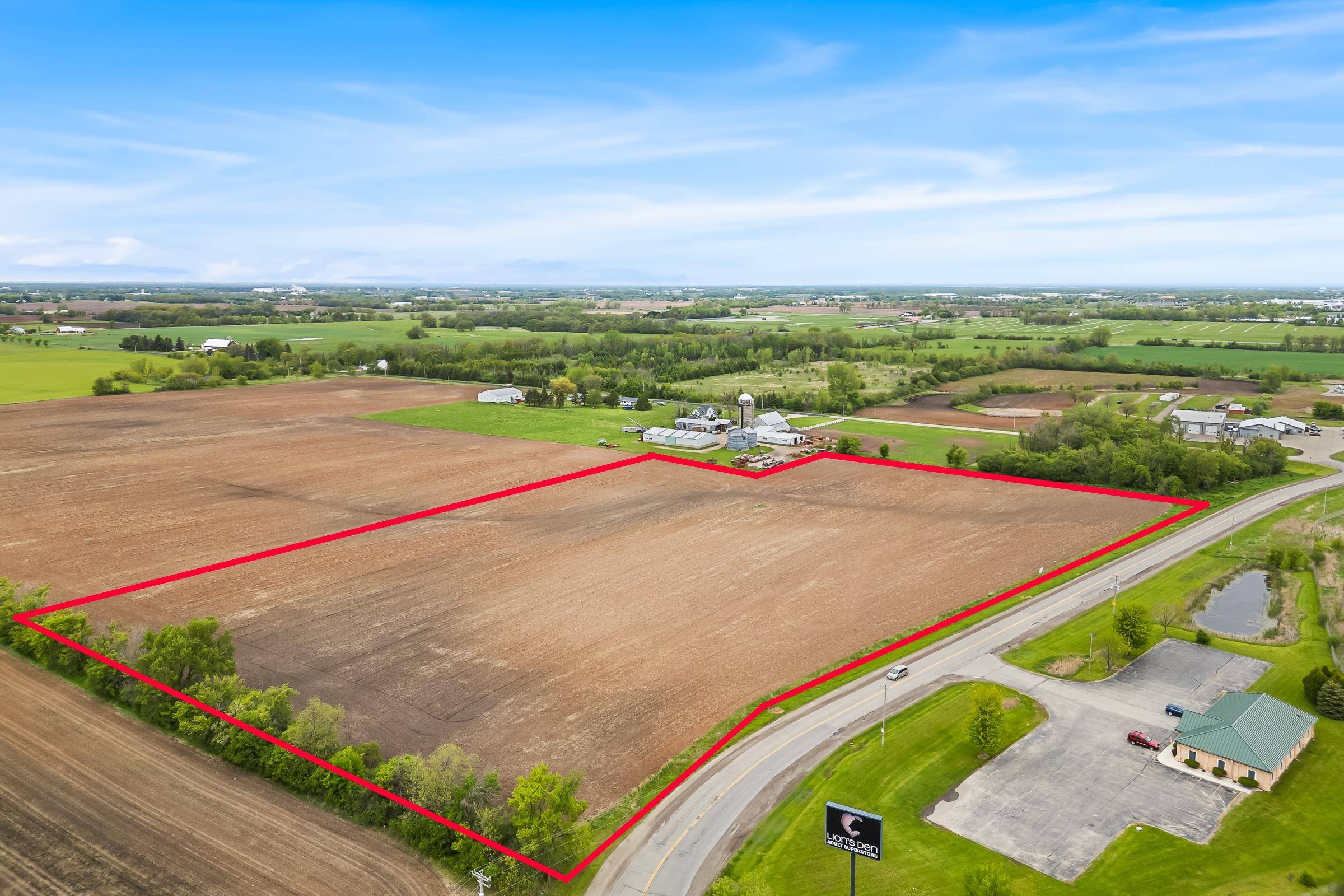 Oshkosh, WI 54904,1600 Planeview Drive