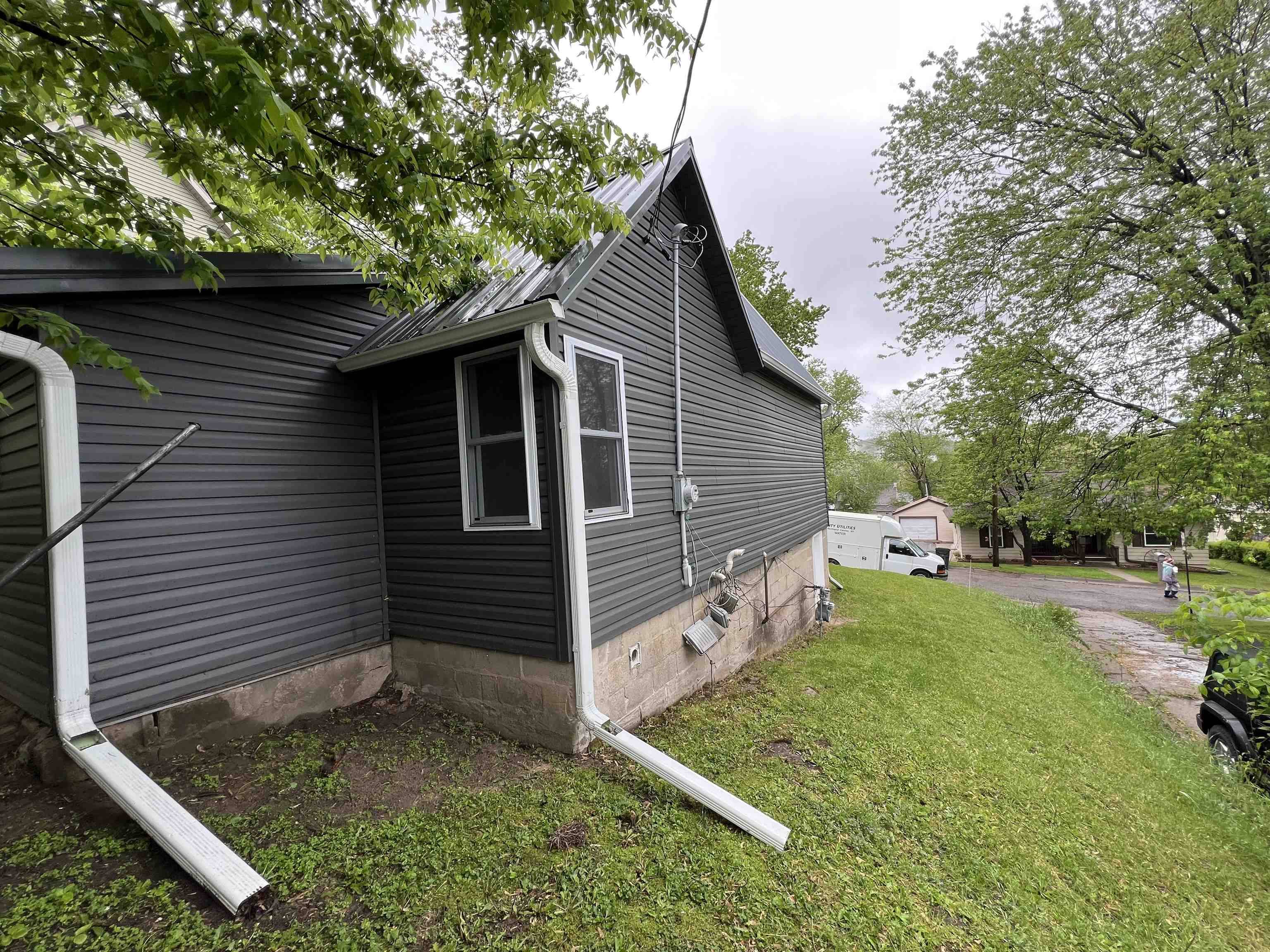 Richland Center, WI 53581,667 S Ira Street