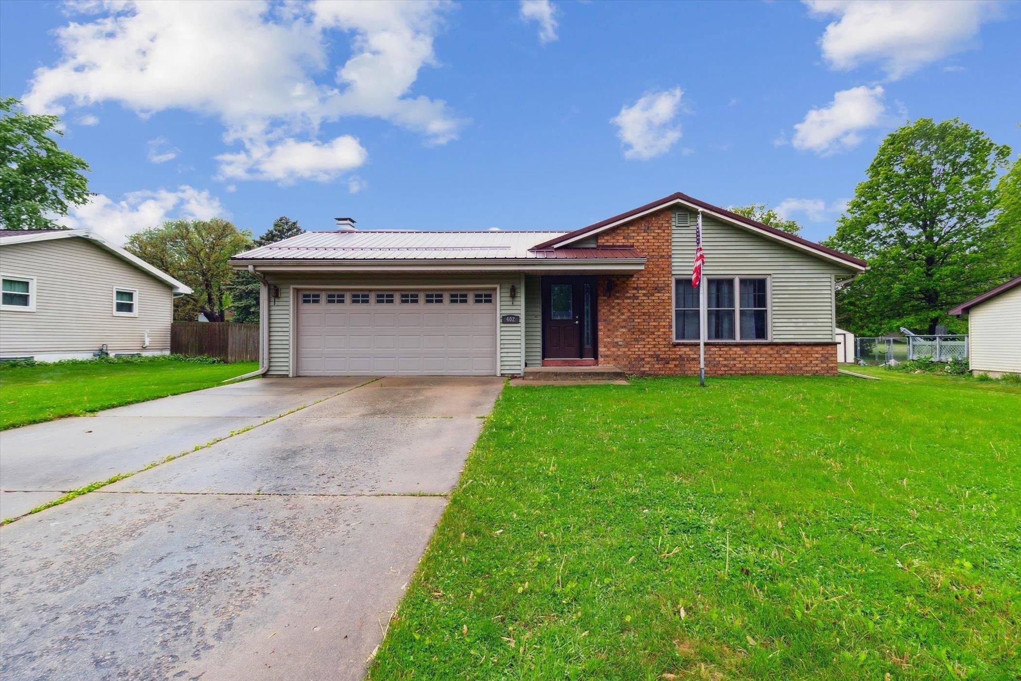 Orfordville, WI 53576,402 S Wright Street