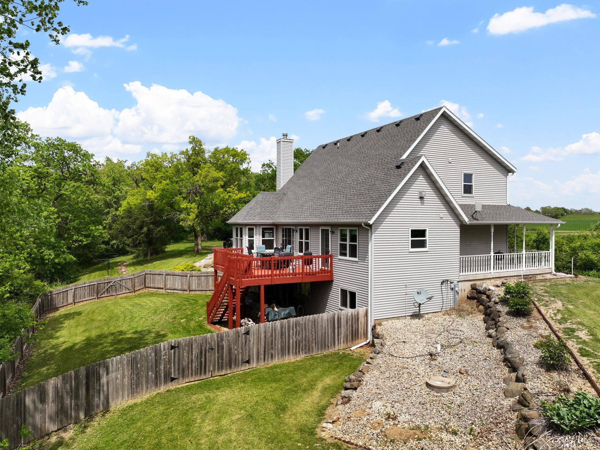 Marshall, WI 53559,5025 Missouri Road