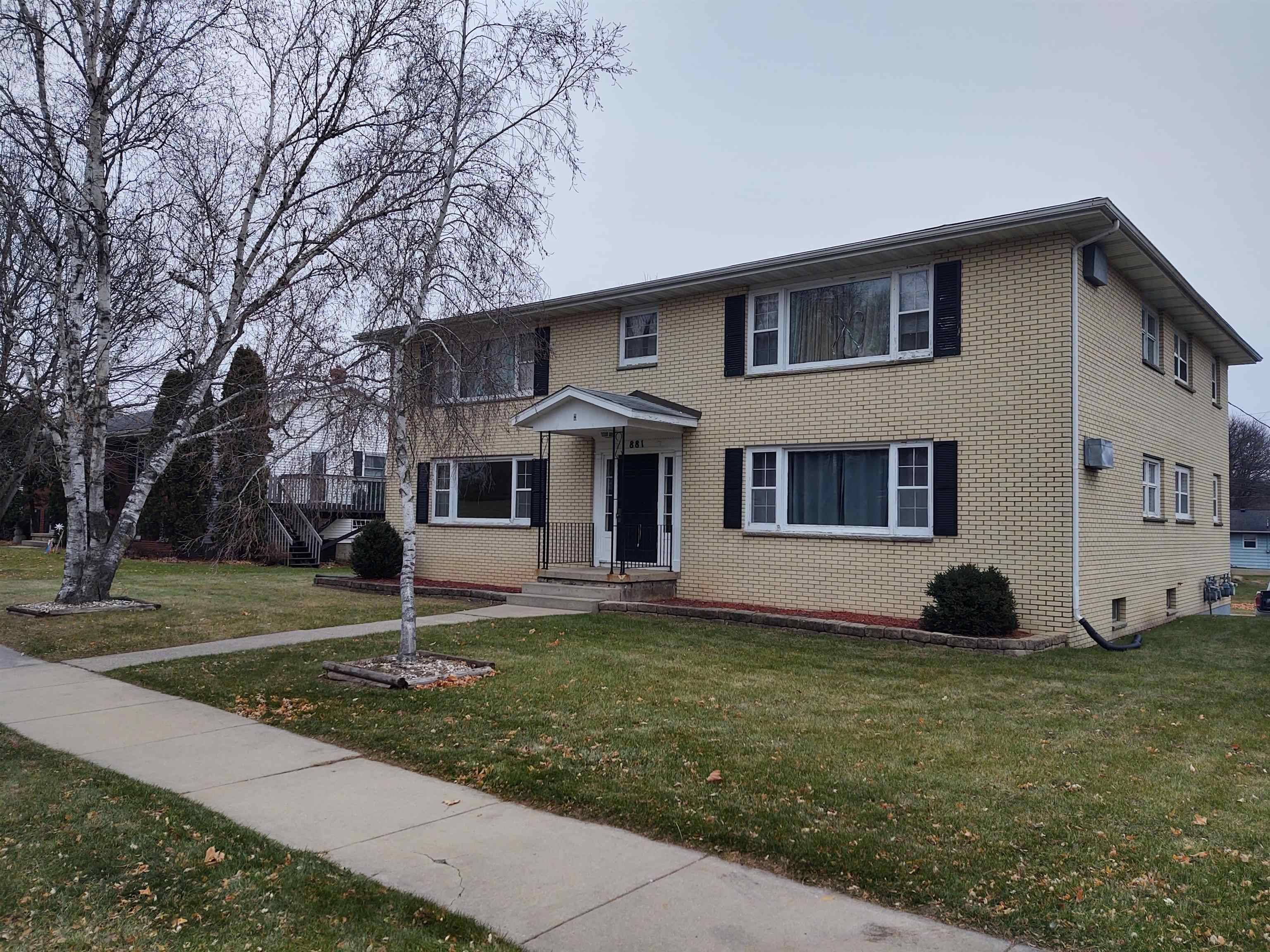Sun Prairie, WI 53590,865 Columbus Street #2