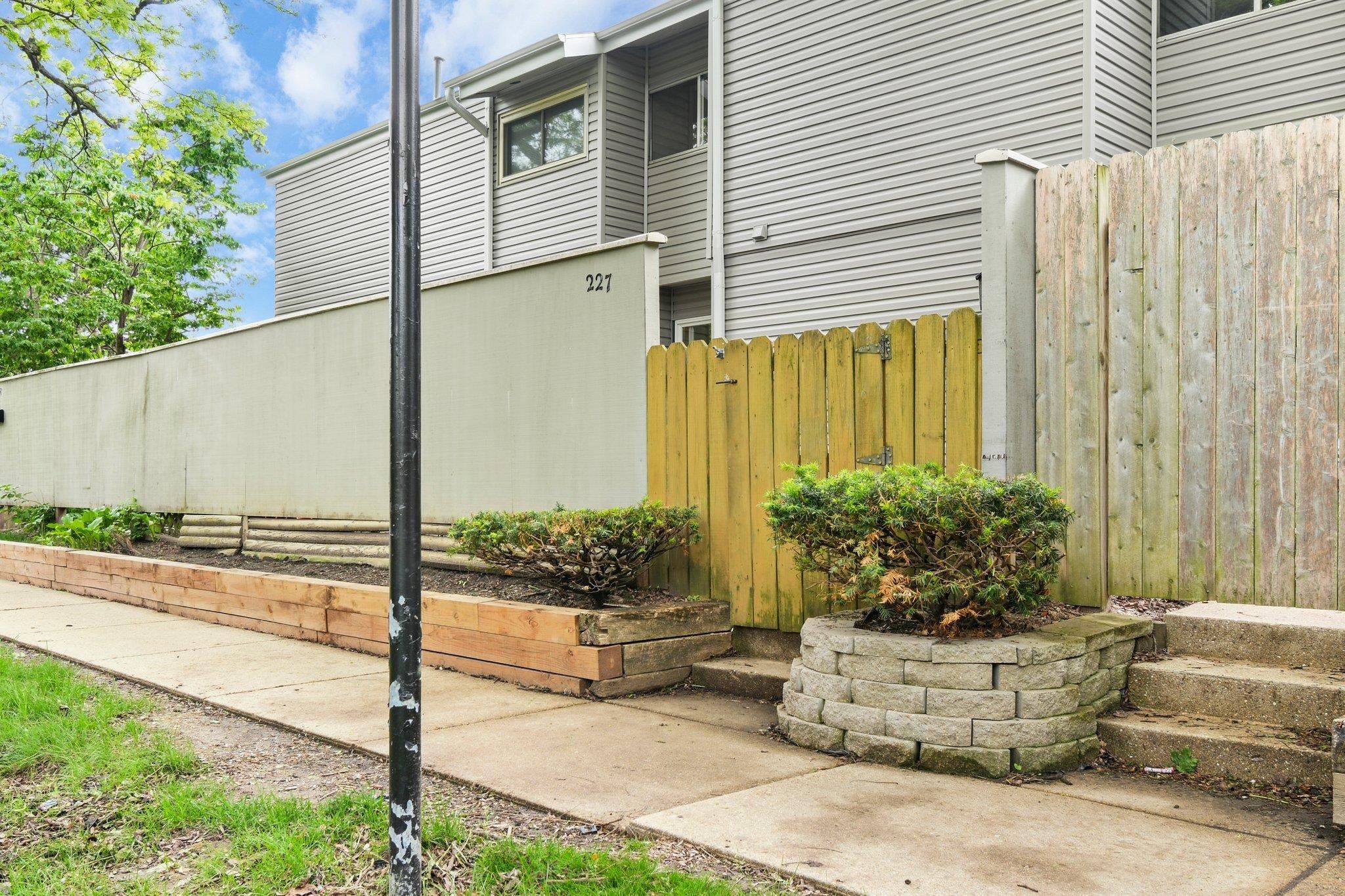 Madison, WI 53704,227 East Bluff