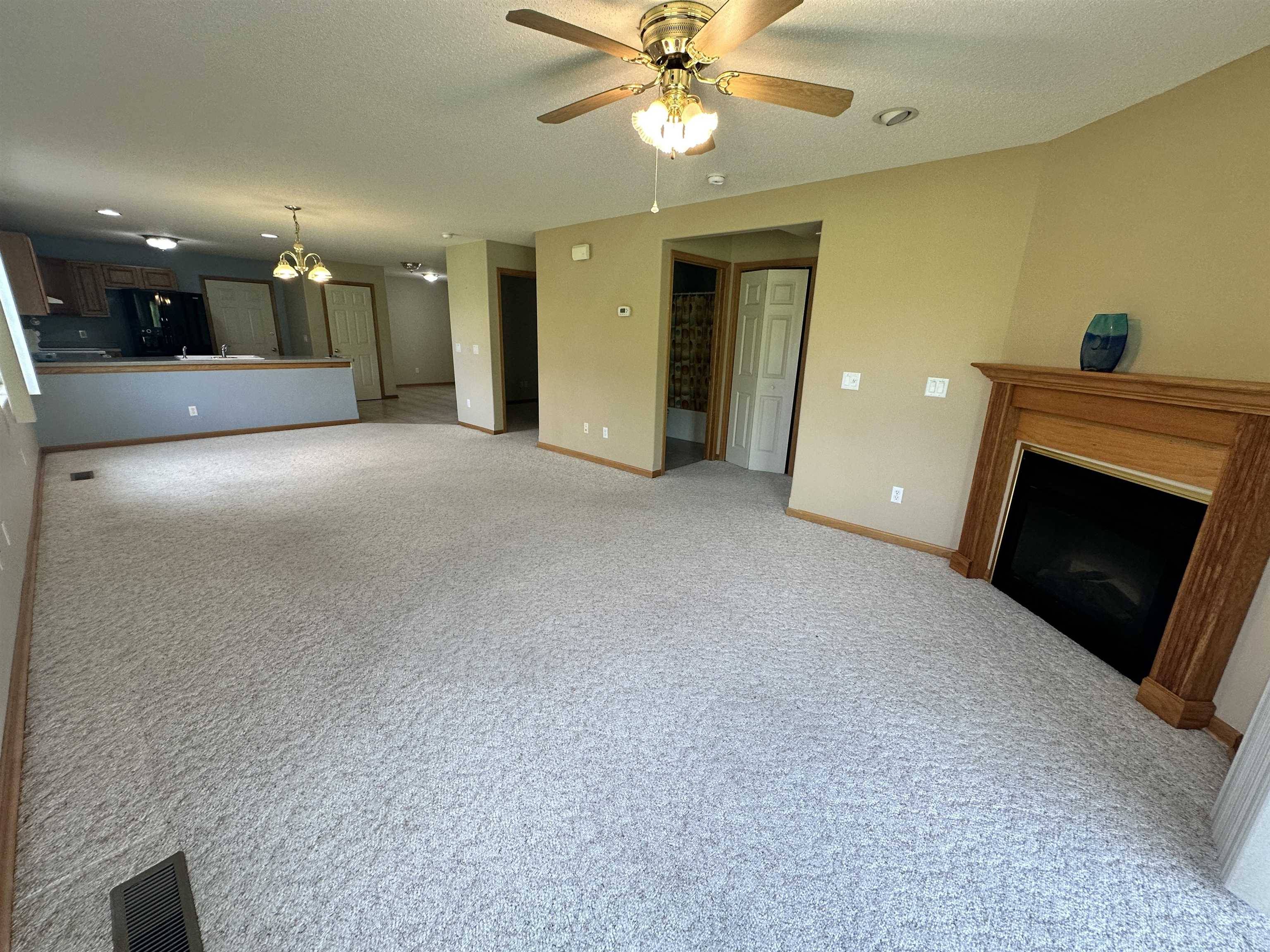 Mauston, WI 53948,433 Eberlein Court
