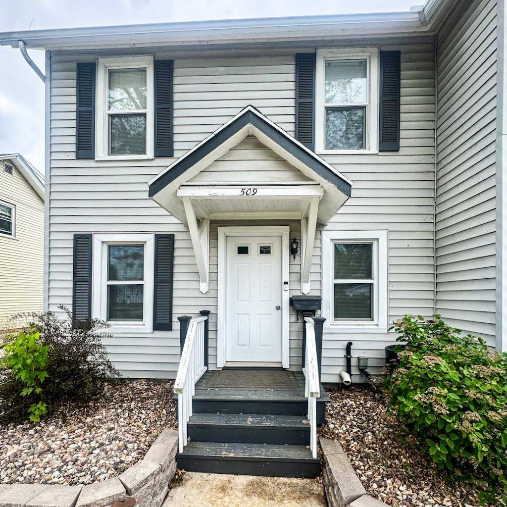 Stoughton, WI 53589,509 E Jefferson Street